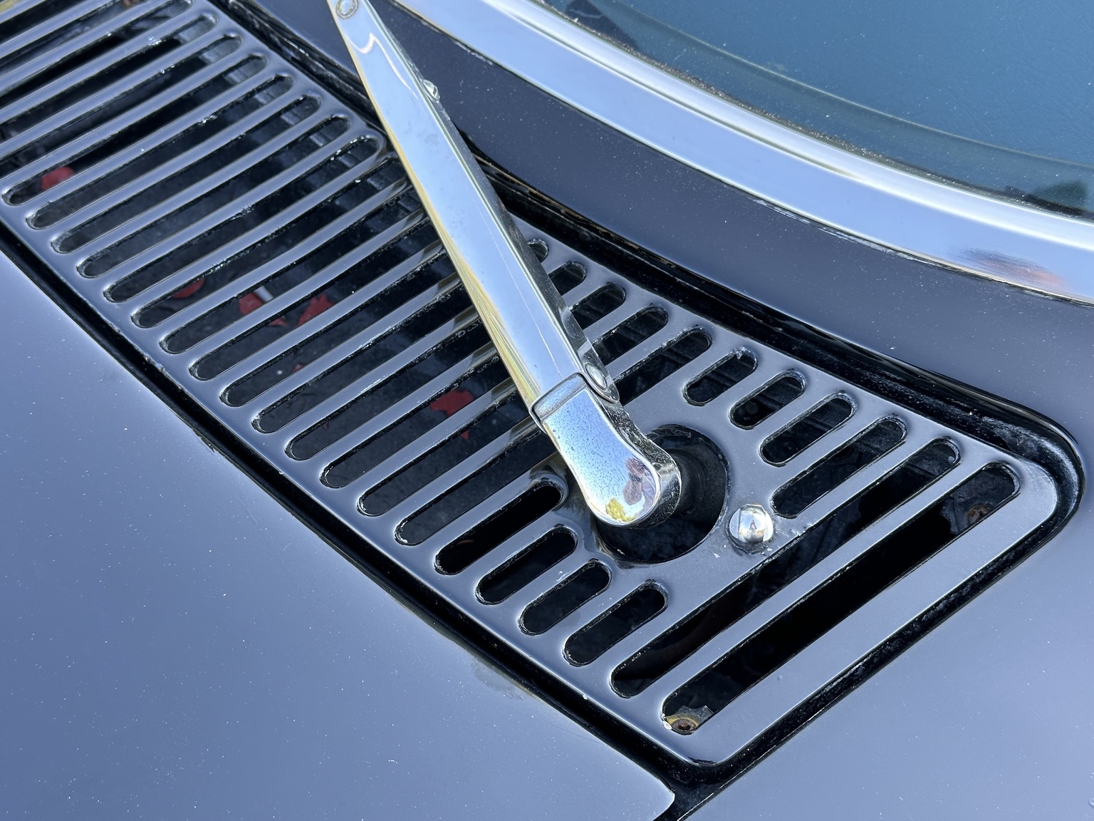 Aussenfoto 1964 Corvette C2 Stingray Cabriolet (10)