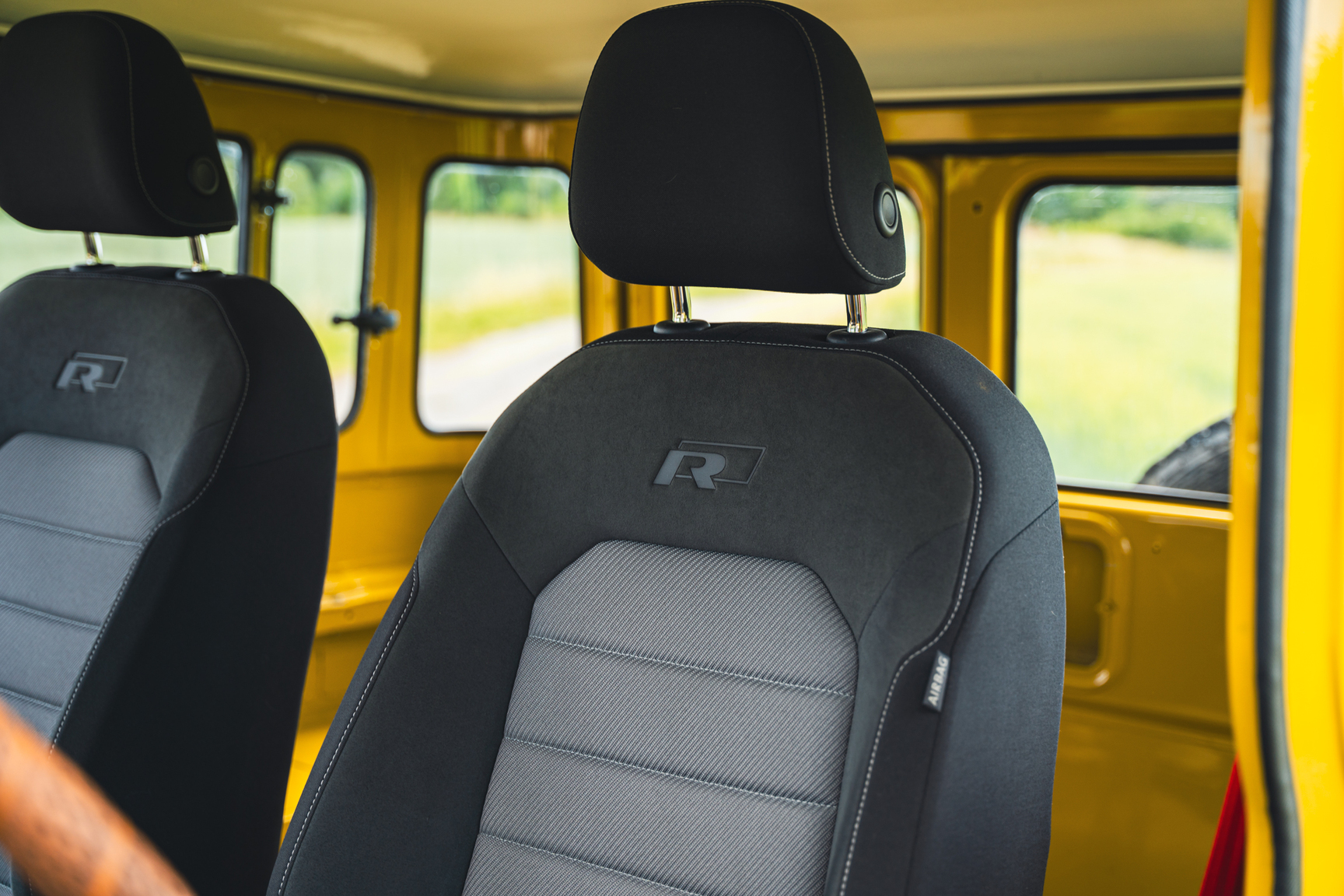 Interior image of 1976 Toyota Land Cruiser BJ40