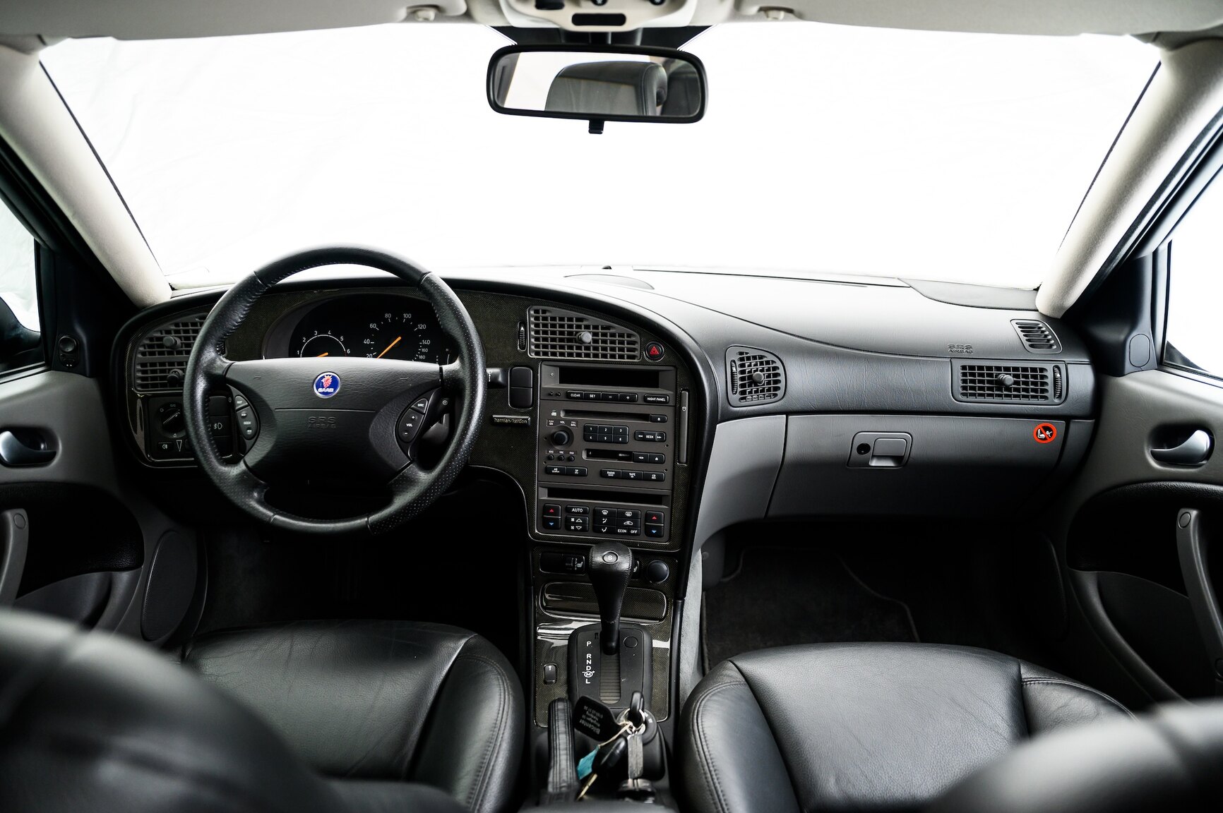 Interior image of 2005 SAAB 9-5 Aero (52)