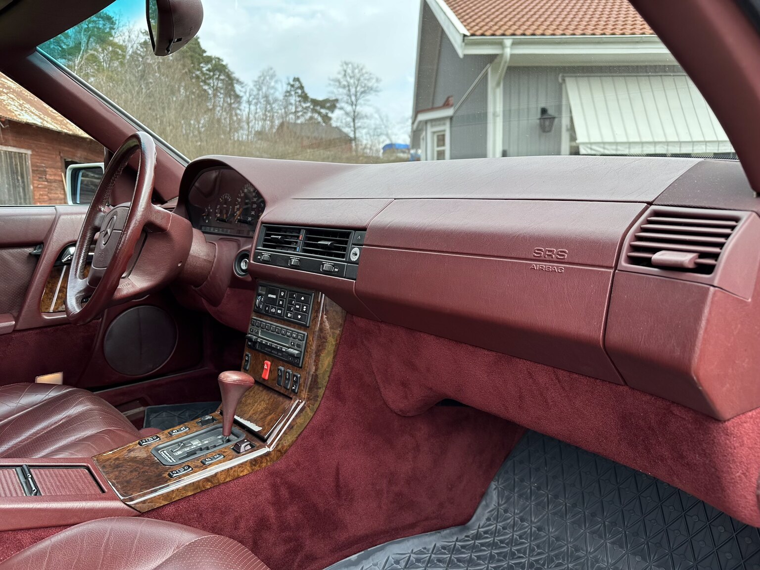 Interiörbild 1992 Mercedes-Benz SL 500 (33)