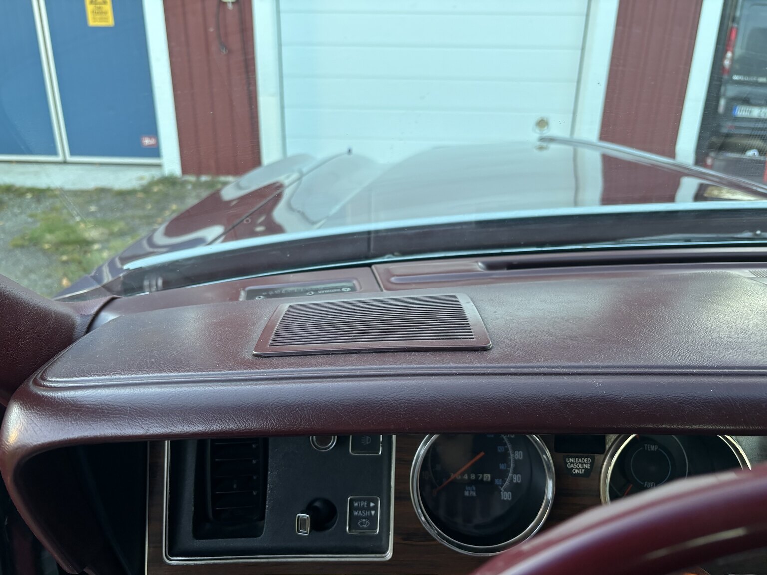 Innenraumfoto von 1976 Chrysler Cordoba