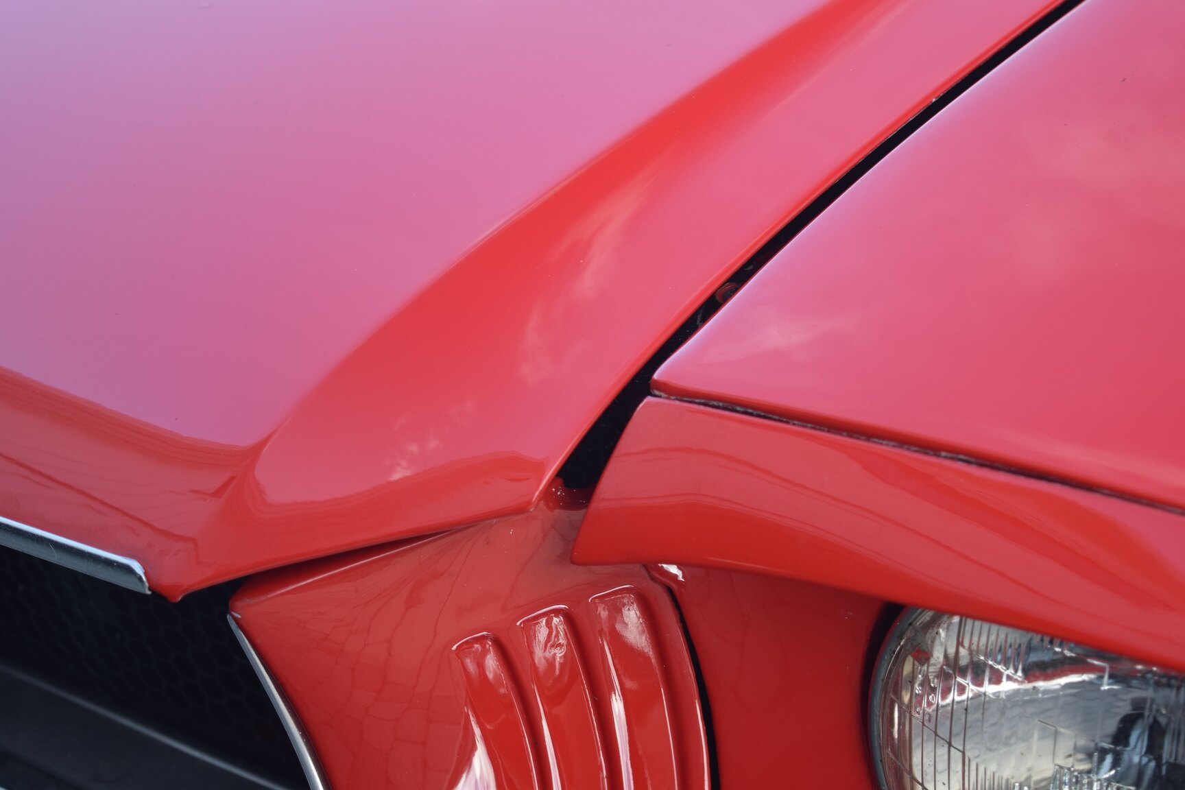 Exterior image of 1965 Ford Mustang 