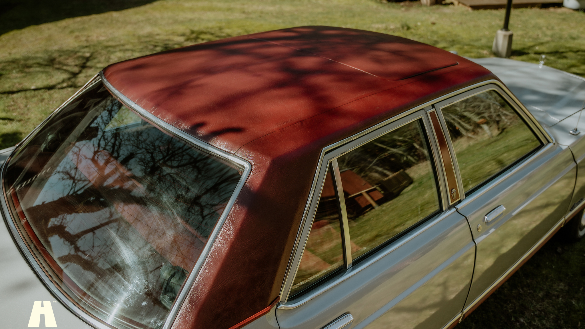 Exteriörbild på 1976 Ford Mercury Monarch Ghia (18)