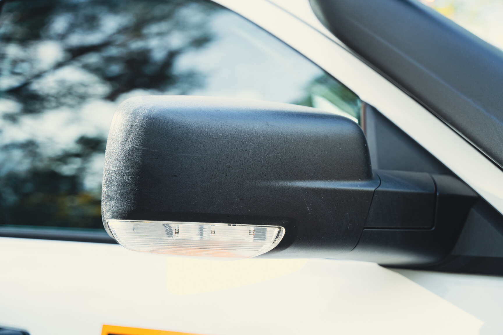 Exteriörbild på 2017 Dodge Ram 1500 AEV (55)