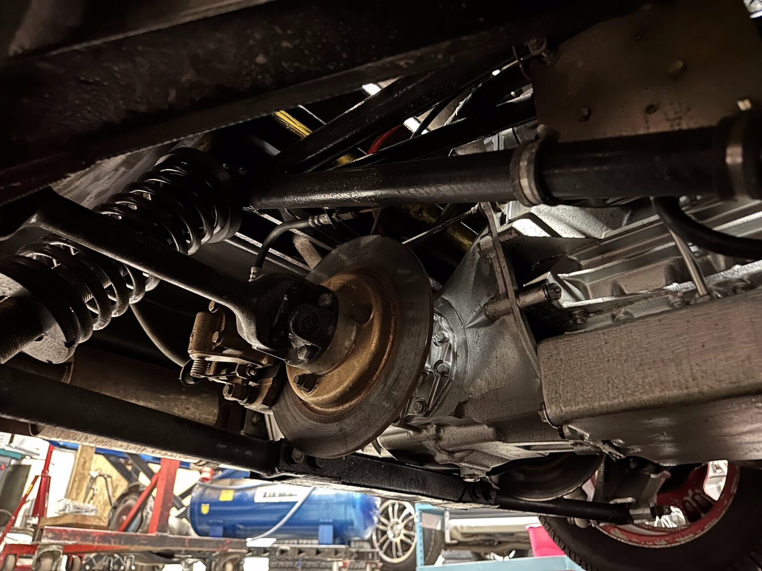 Image of 1977 Lotus Esprit S1 mechanics