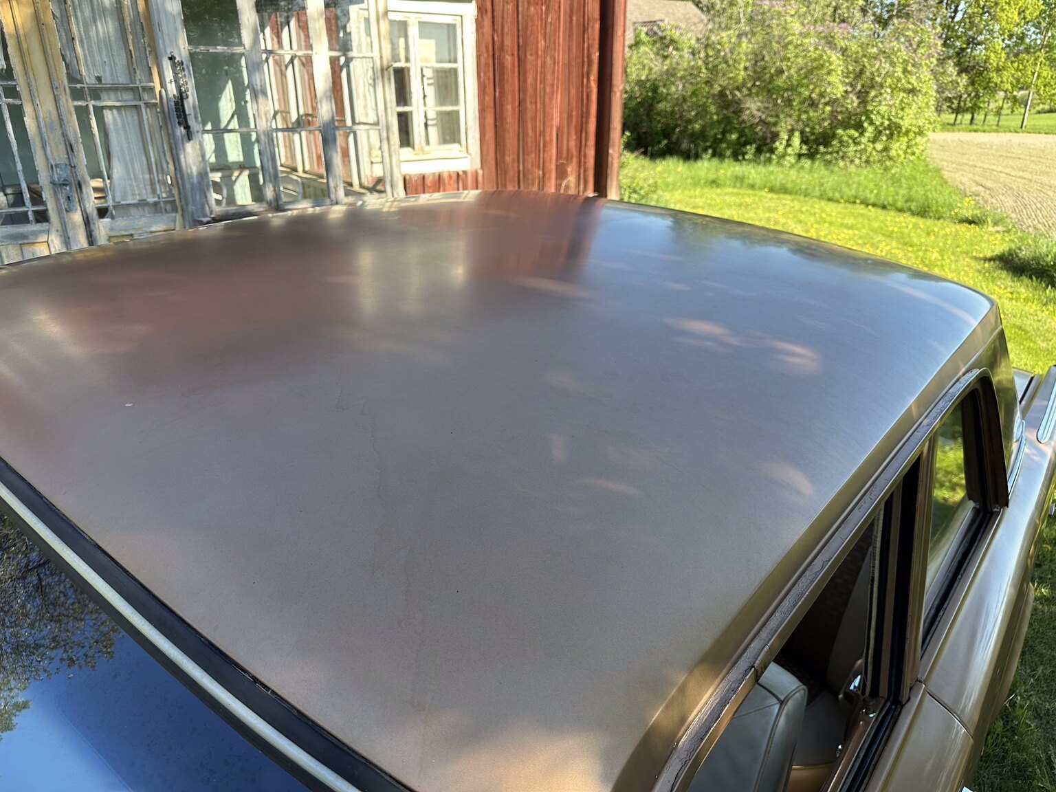 Exterior image of 1966 Plymouth Valiant 100 2-door Sedan (36)