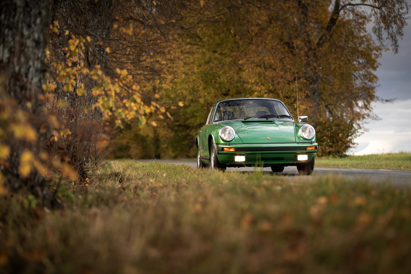 Exteriörbild på 1974 Porsche 911 S Targa