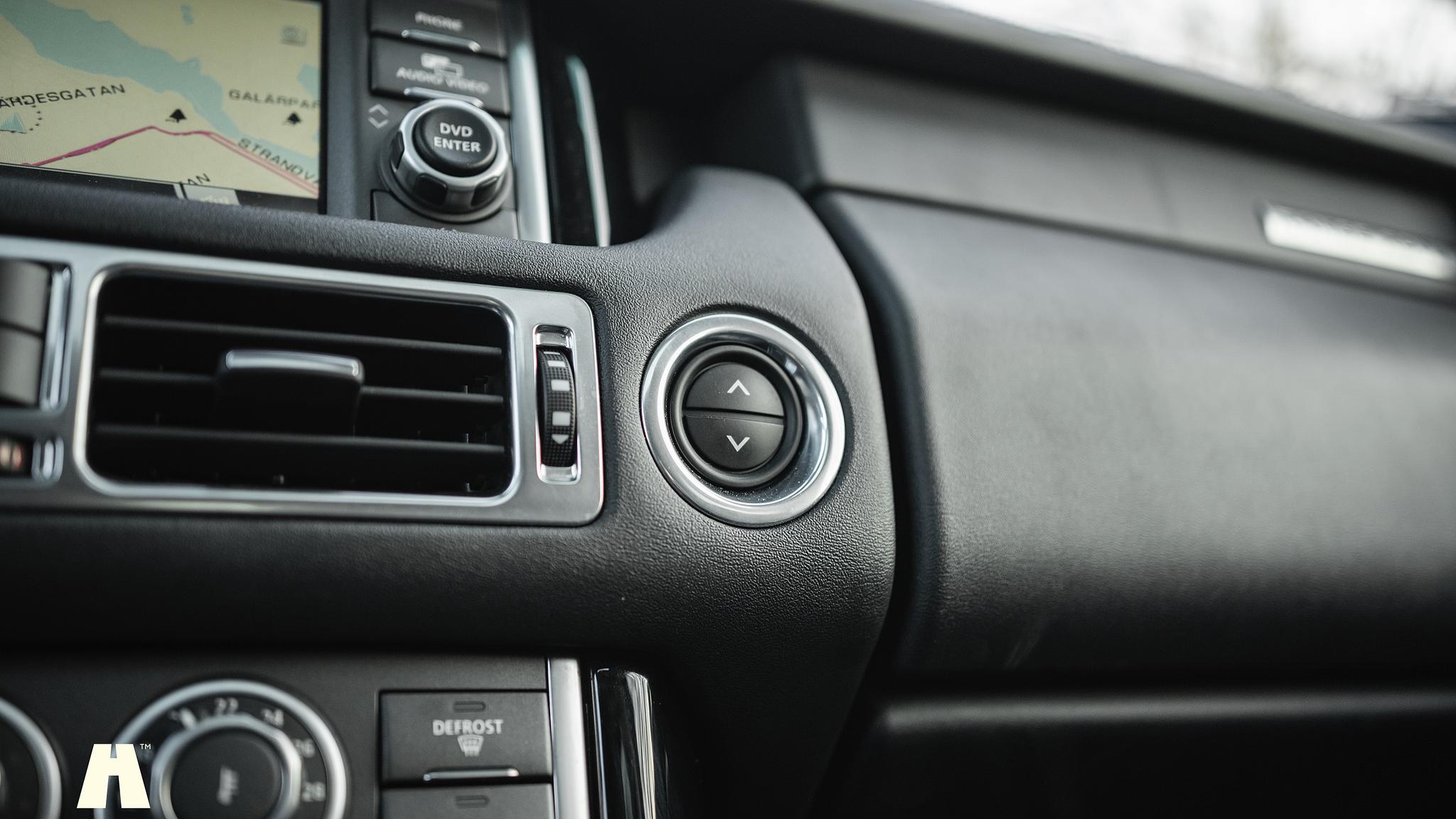 Interior image of 2012 Land Rover Range Rover Westminster TDV8 (L322)