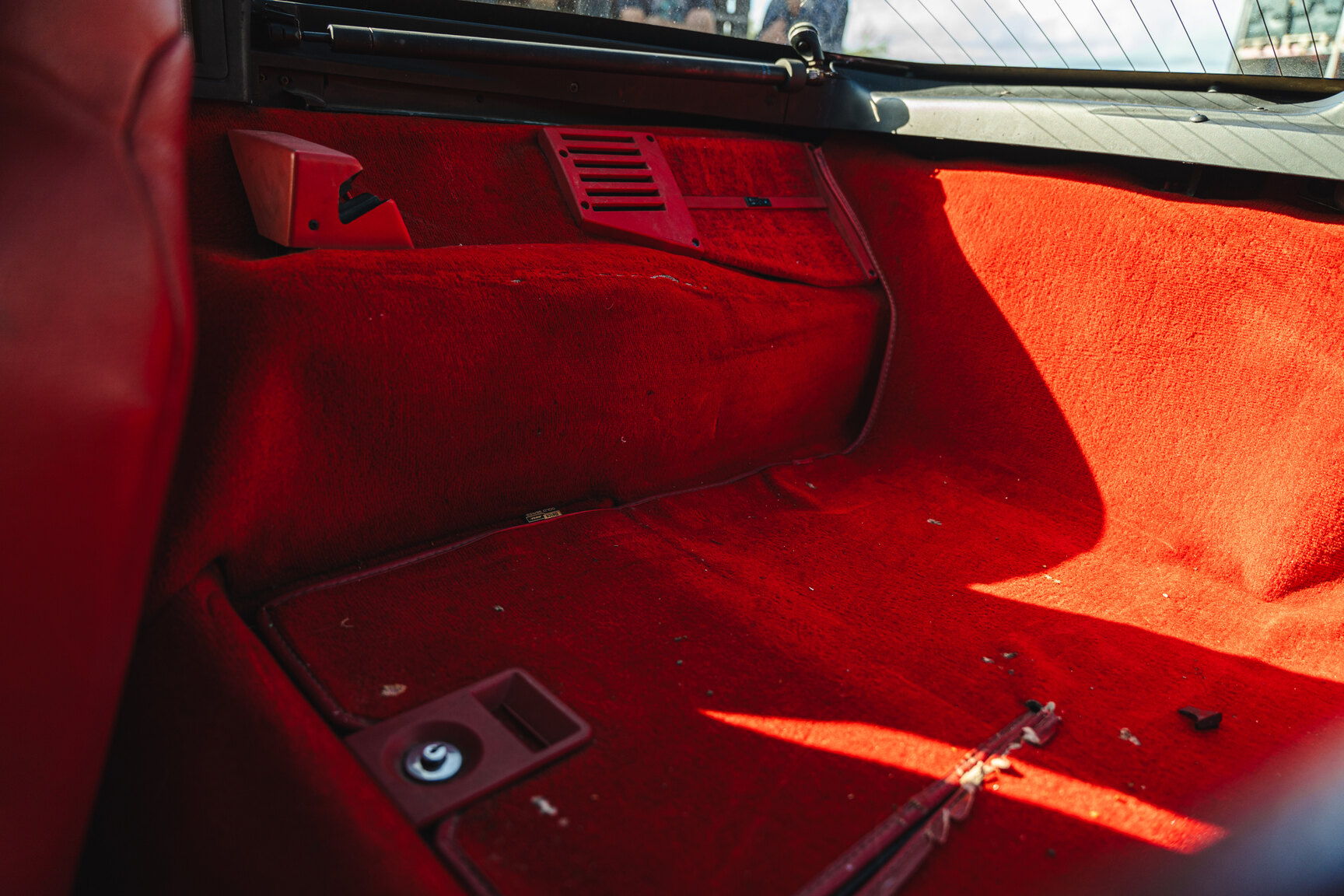 Interior image of 1994 Chevrolet Corvette C4 (51)