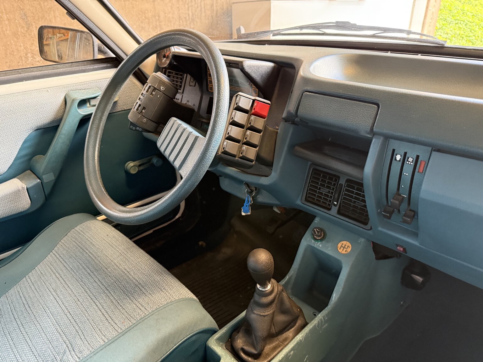 Interior image of 1984 Citroën GSA Break