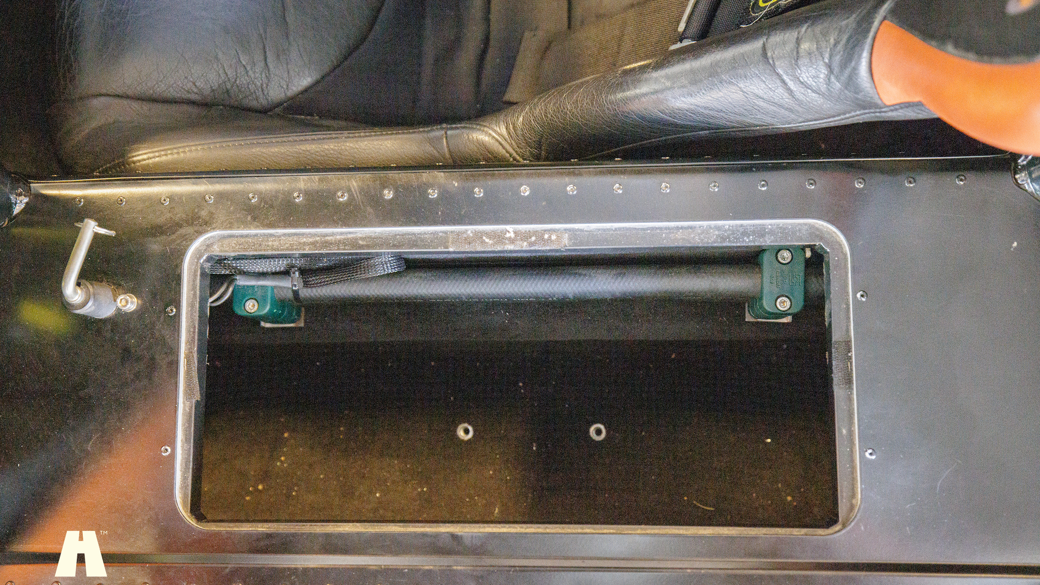 Interior image of 2006 Ultima GTR (34)