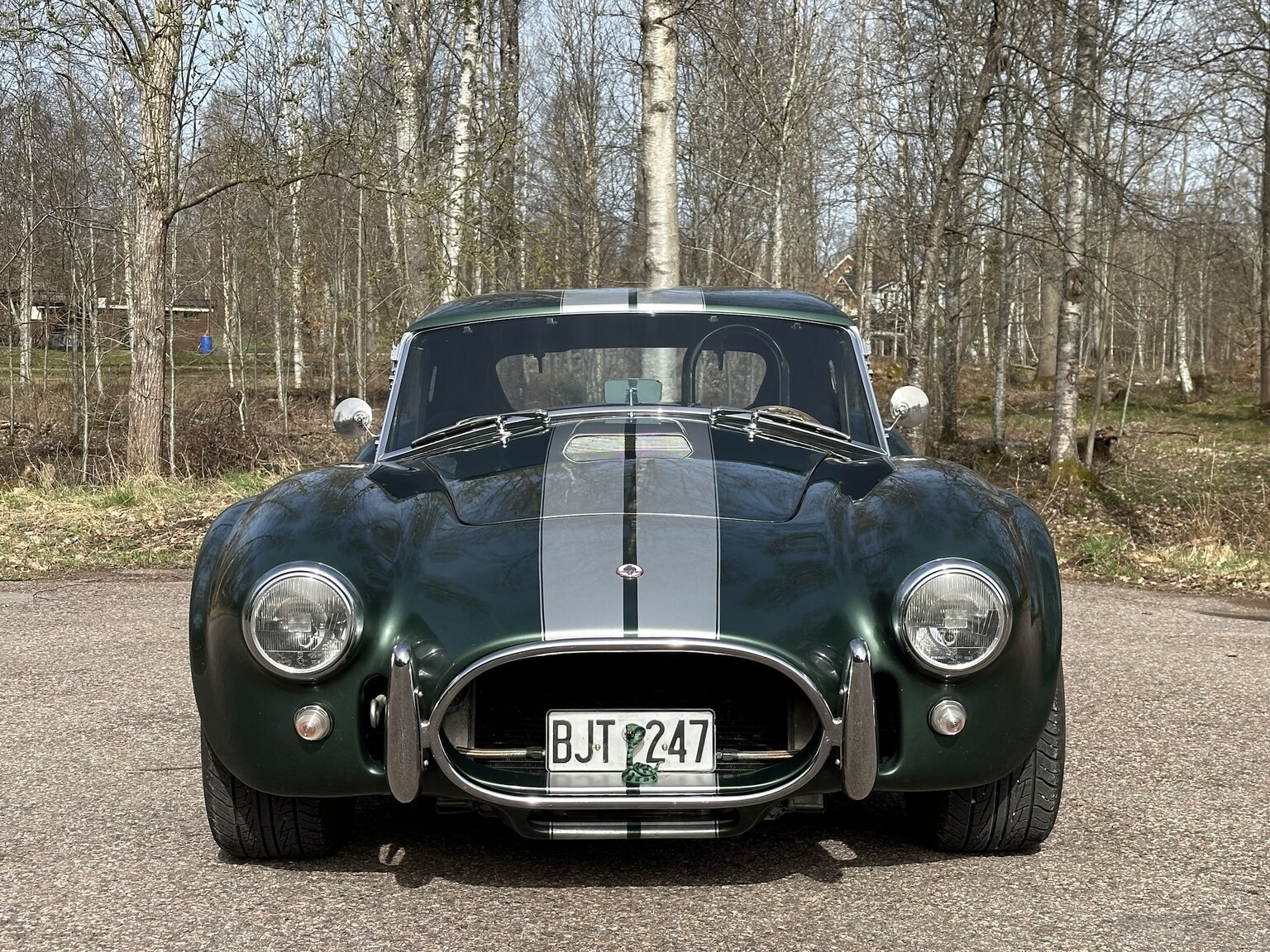 Exteriörbild på 2008 AC Cobra replica