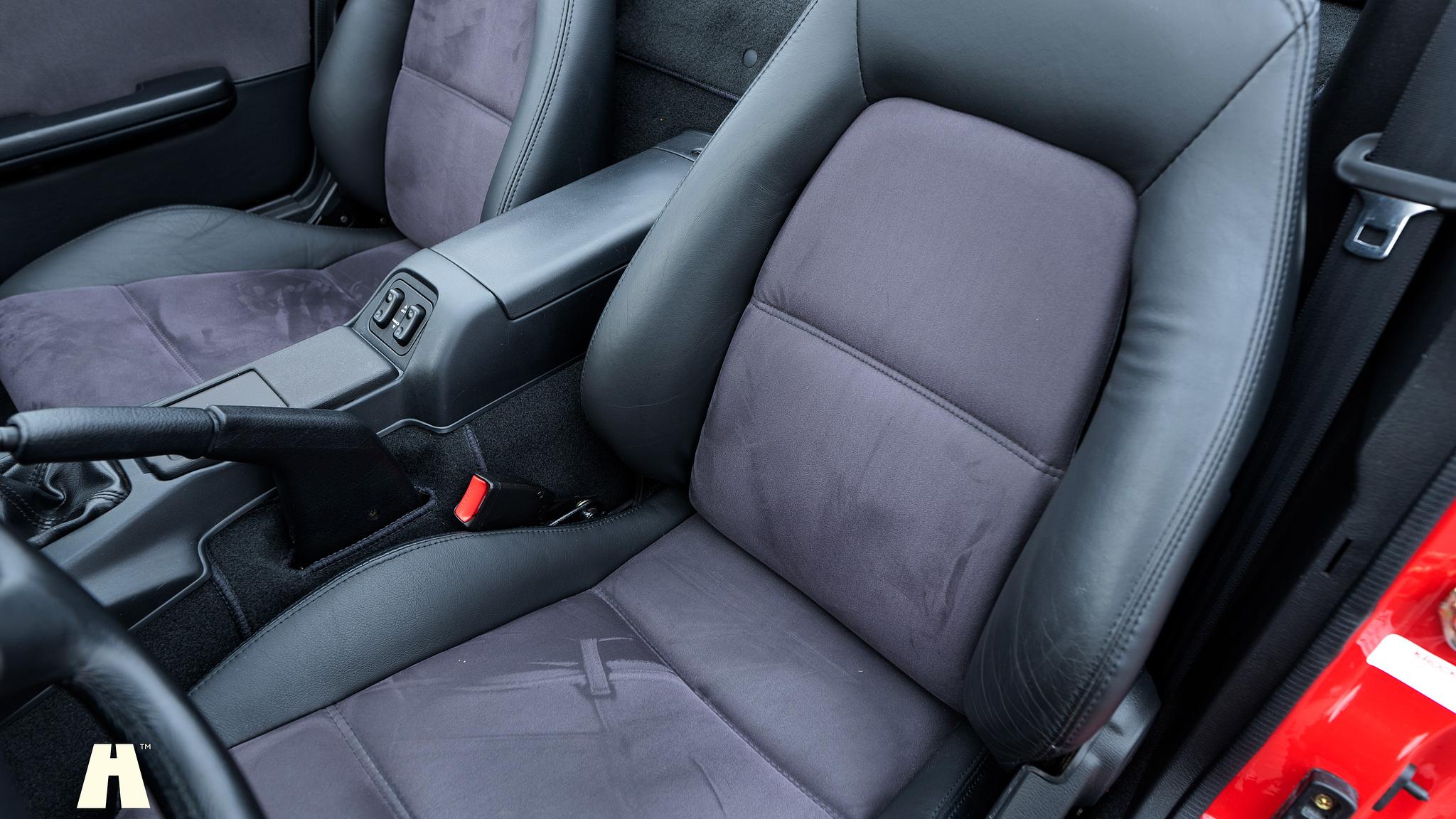 Innenraumfoto von 1997 Mazda MX-5 (5)