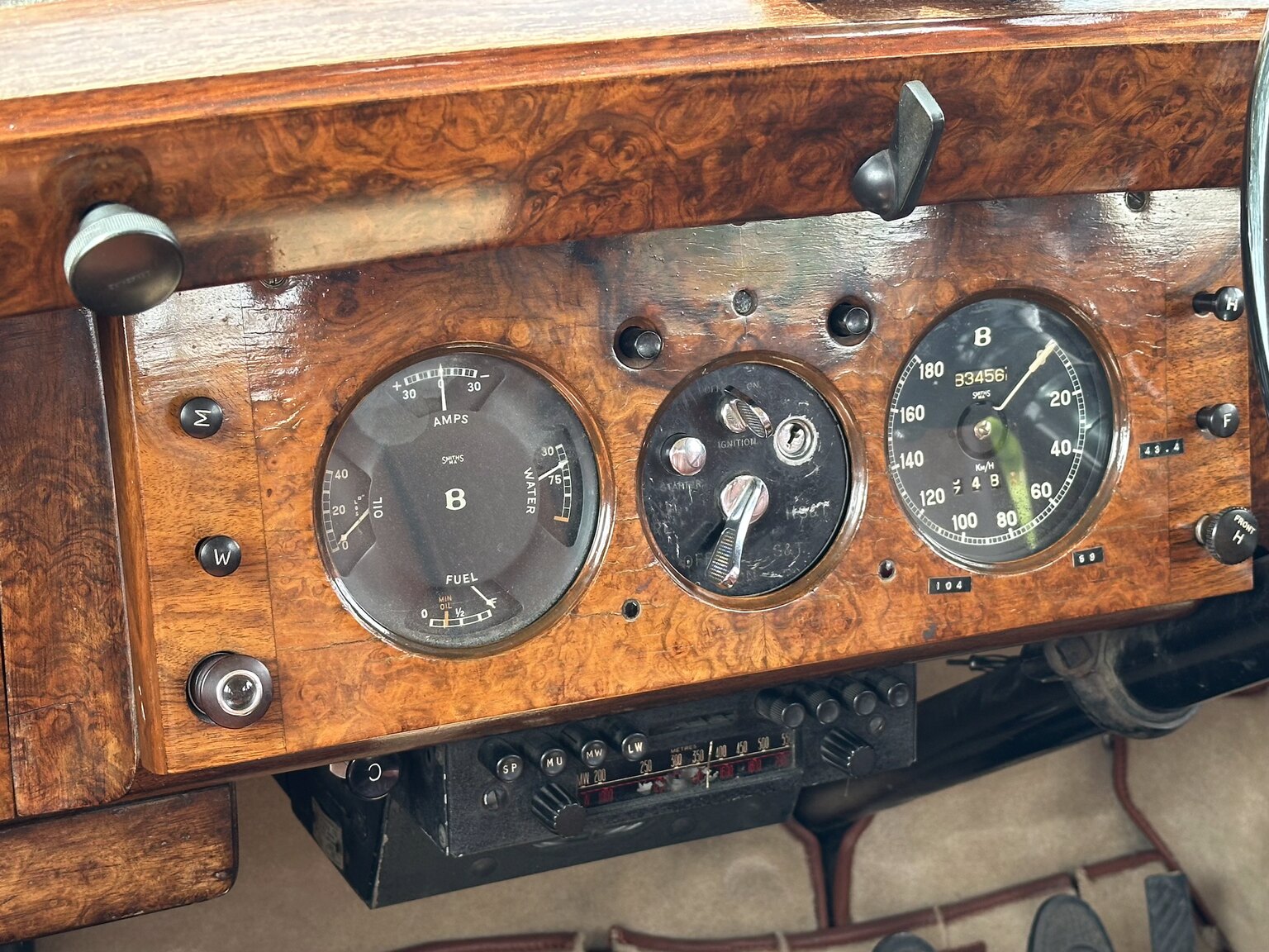 Interiörbild 1947 Bentley Mark IV Sport Saloon