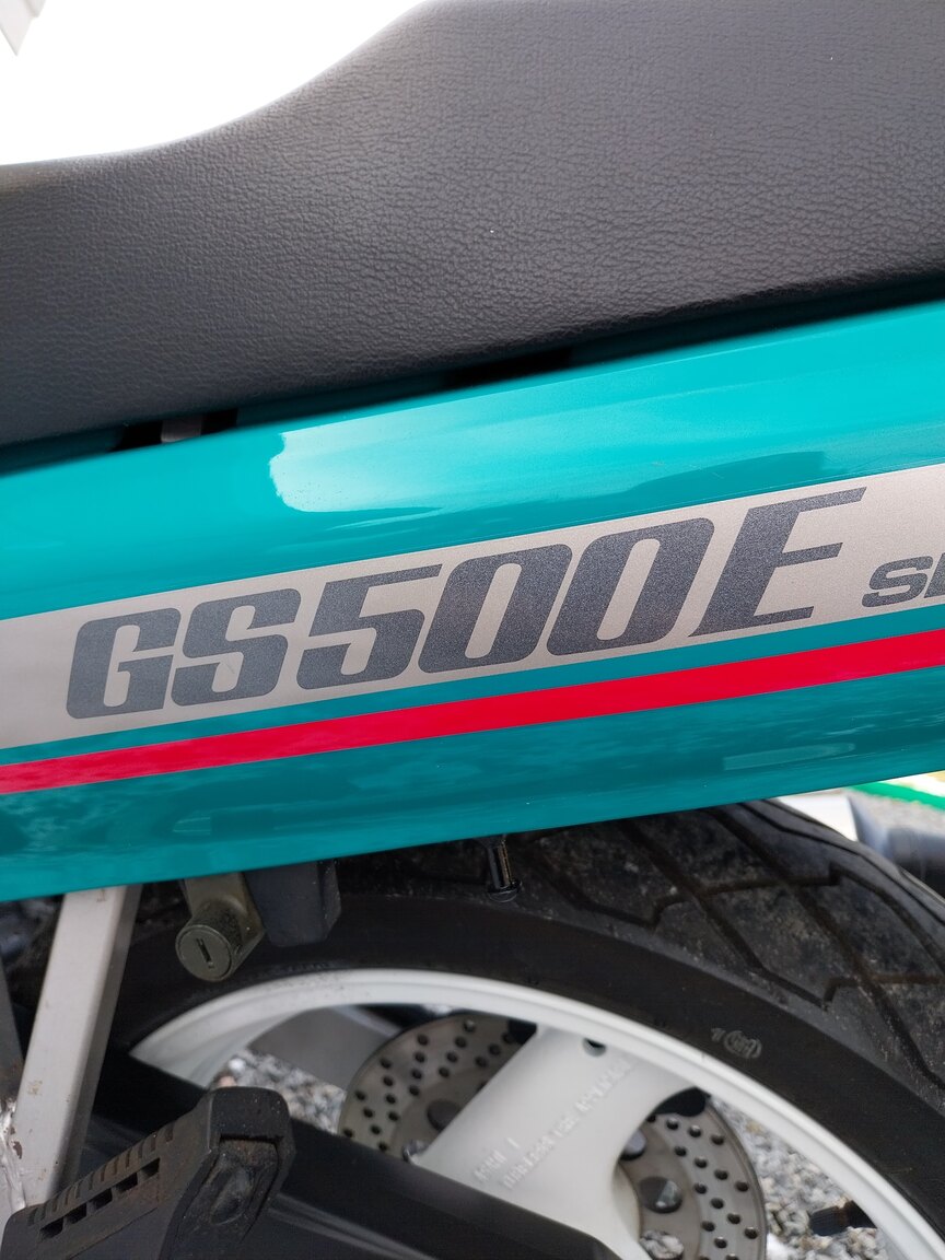 Exteriörbild på 1991 SUZUKI GS500E Sport/Touring