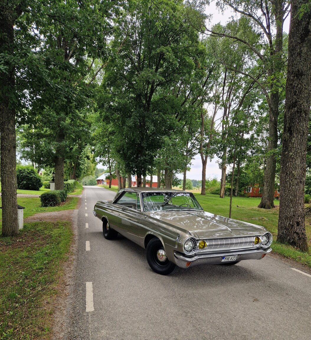 Exteriörbild på 1964 Dodge Polara 500