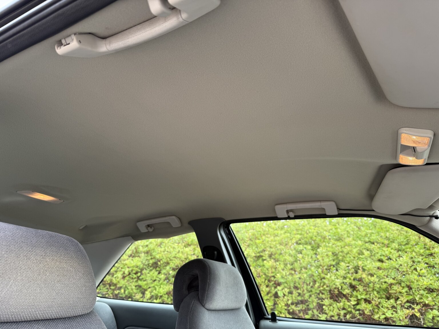 Interior image of 1997 SAAB 900