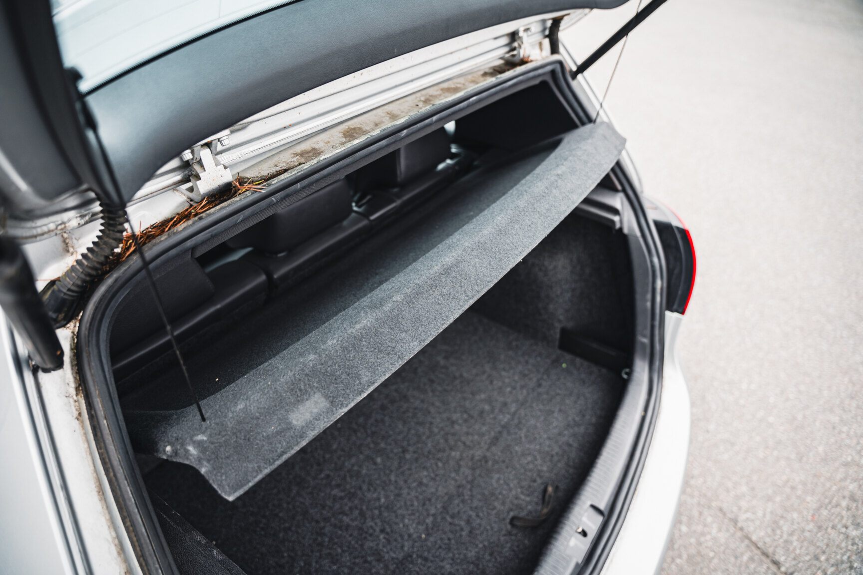 Innenraumfoto von 2007 Volkswagen Golf R32 (98)