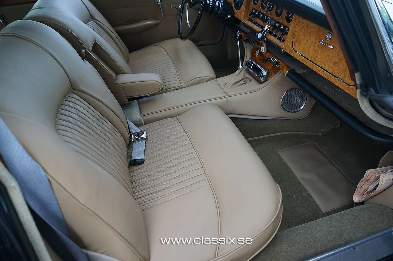 Bild von 1970 Jaguar 420 (12)