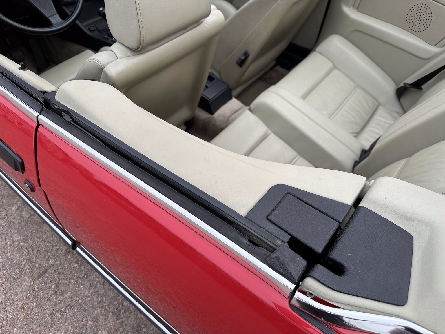 Innenraumfoto von 1987 BMW 325i Convertible (6)