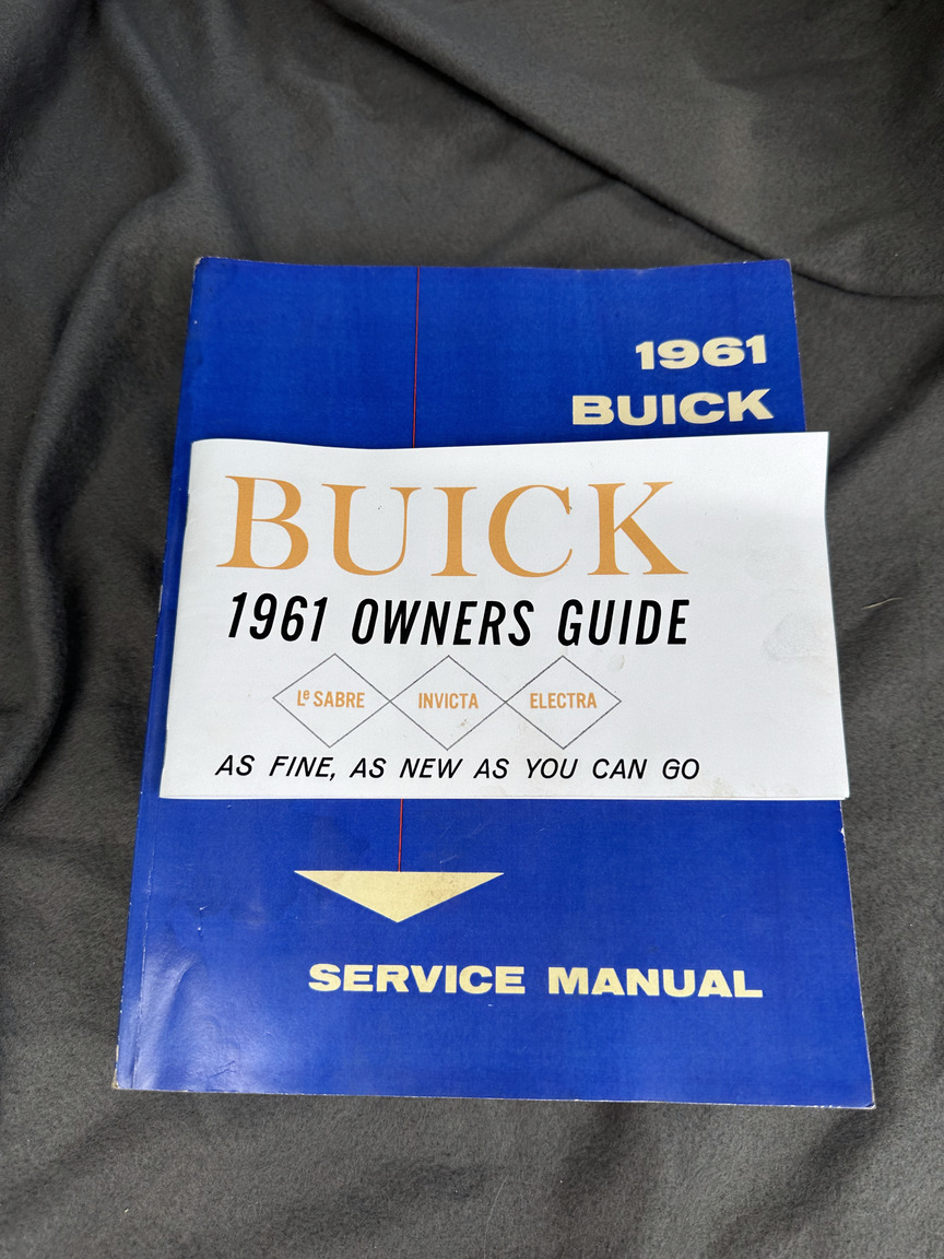 Dokumentation för 1961 Buick Electra 225 cab (9)