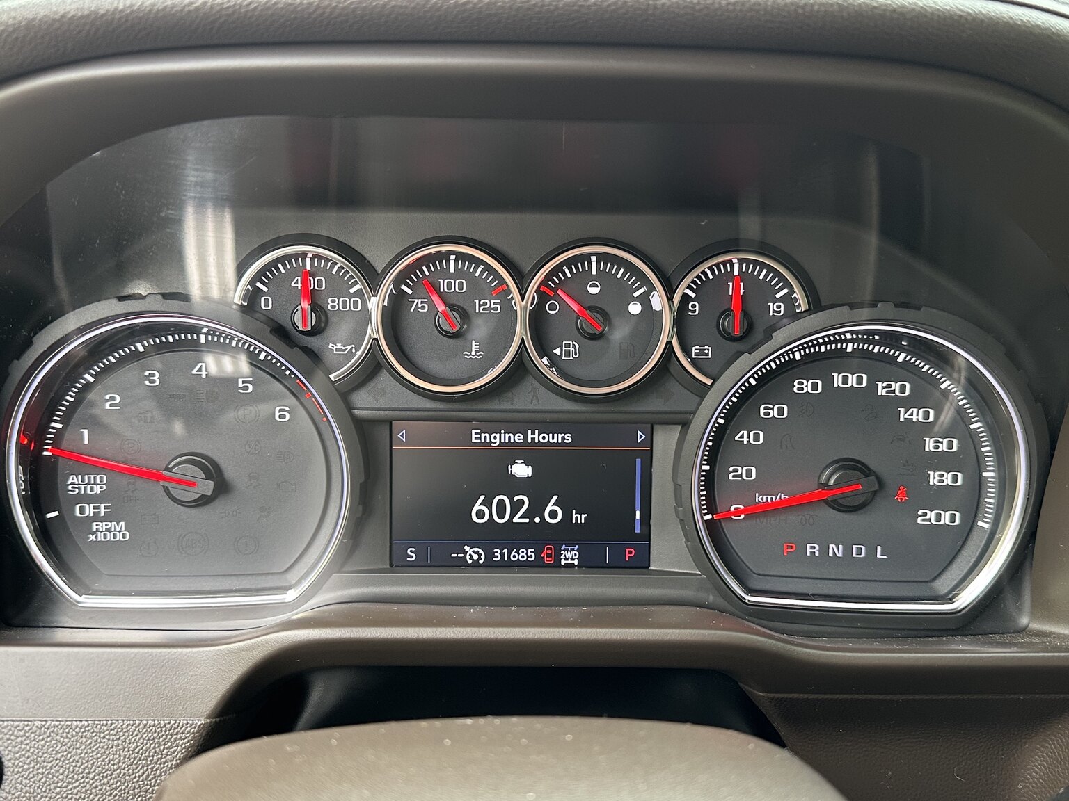 Interiörbild 2019 Chevrolet Silverado LTZ