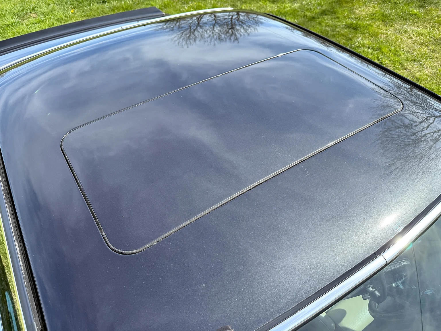 Exterior image of 1985 BMW 635 CSiA (E24) (79)