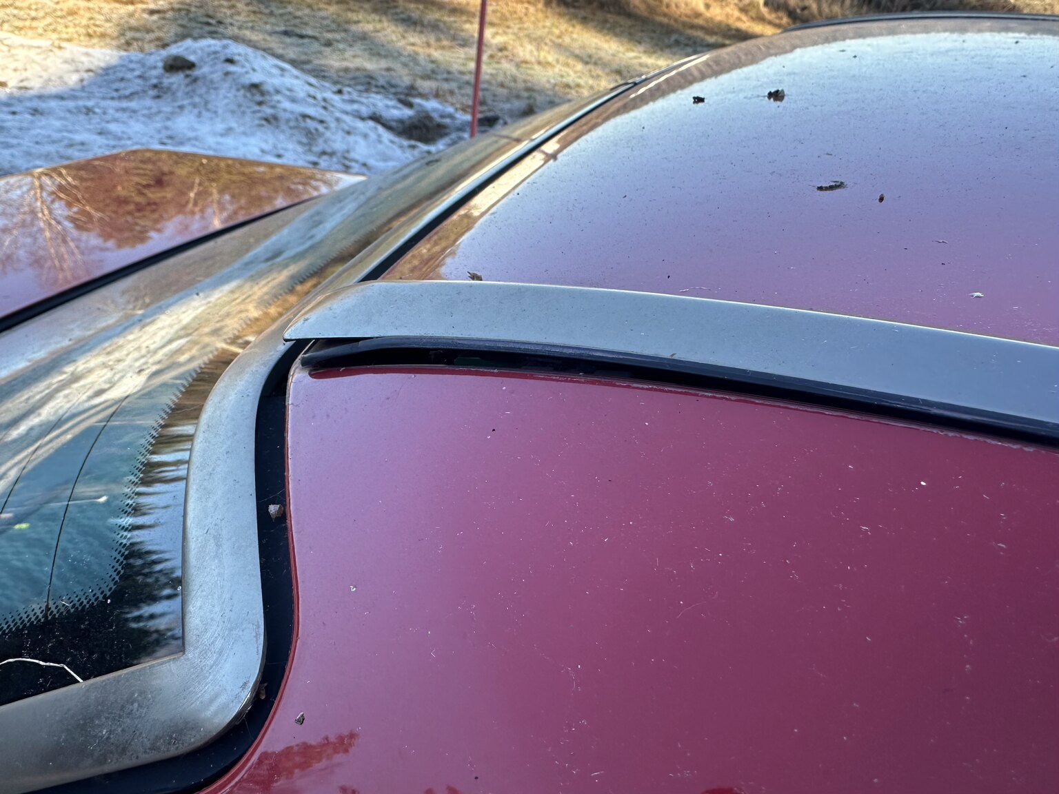 Exteriörbild på 1990 Mercedes-Benz 200 E