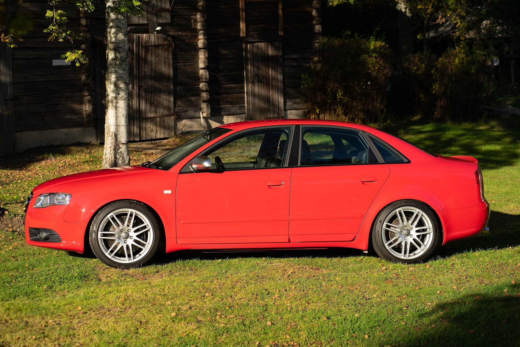 Exterior image of 2007 Audi  S4 quattro 4.2 V8 manuell
