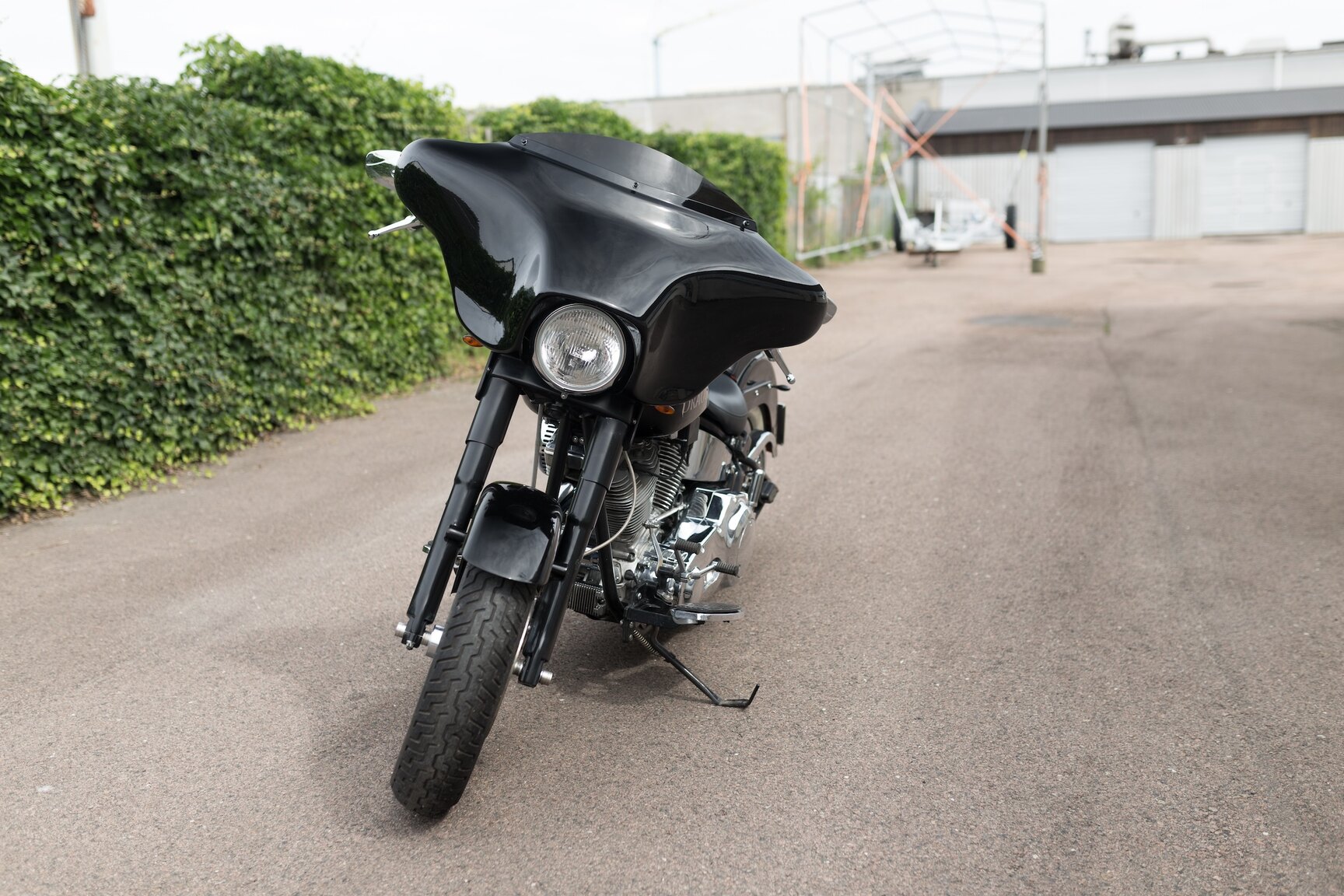 Exterior image of 2014 Harley Davidson Custom