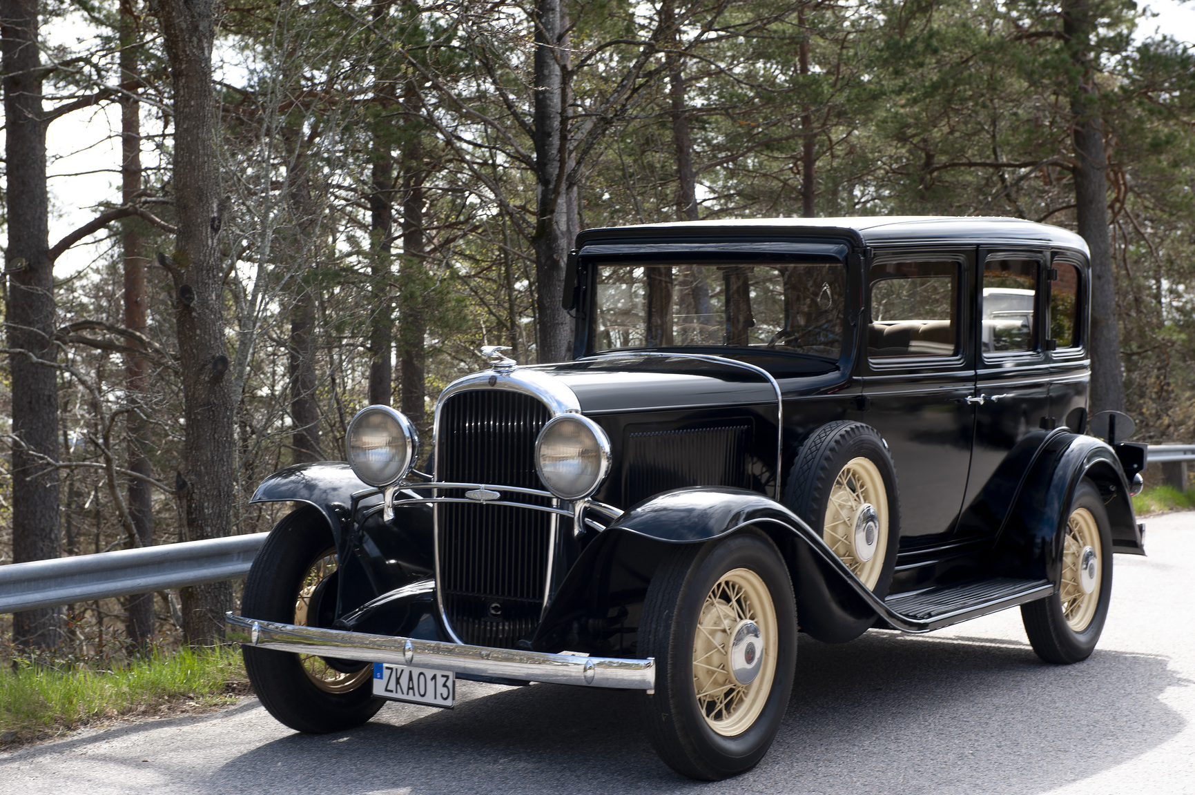 Exterior image of 1931 Oldsmobile 1931 (6)
