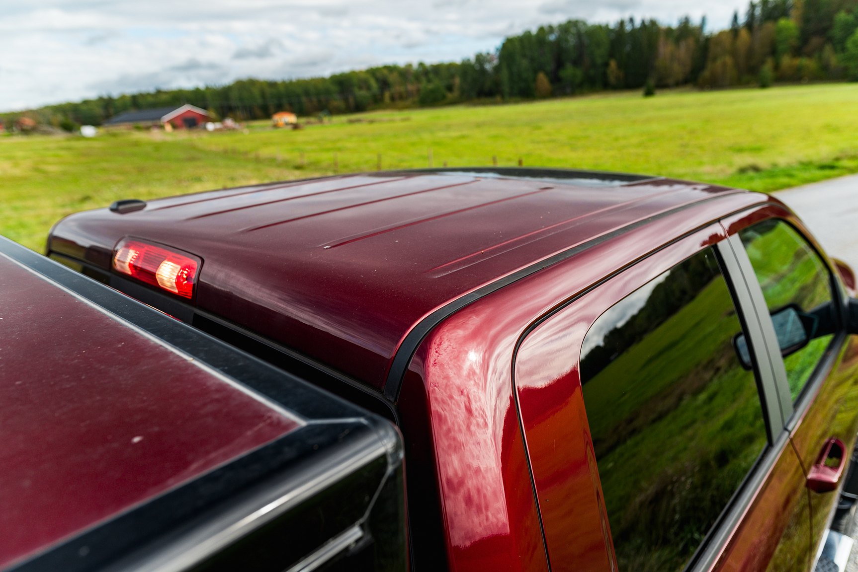 Exterior image of 2019 Dodge Ram 1500 Classic Crew Cab 5.7 V8 HEMI 