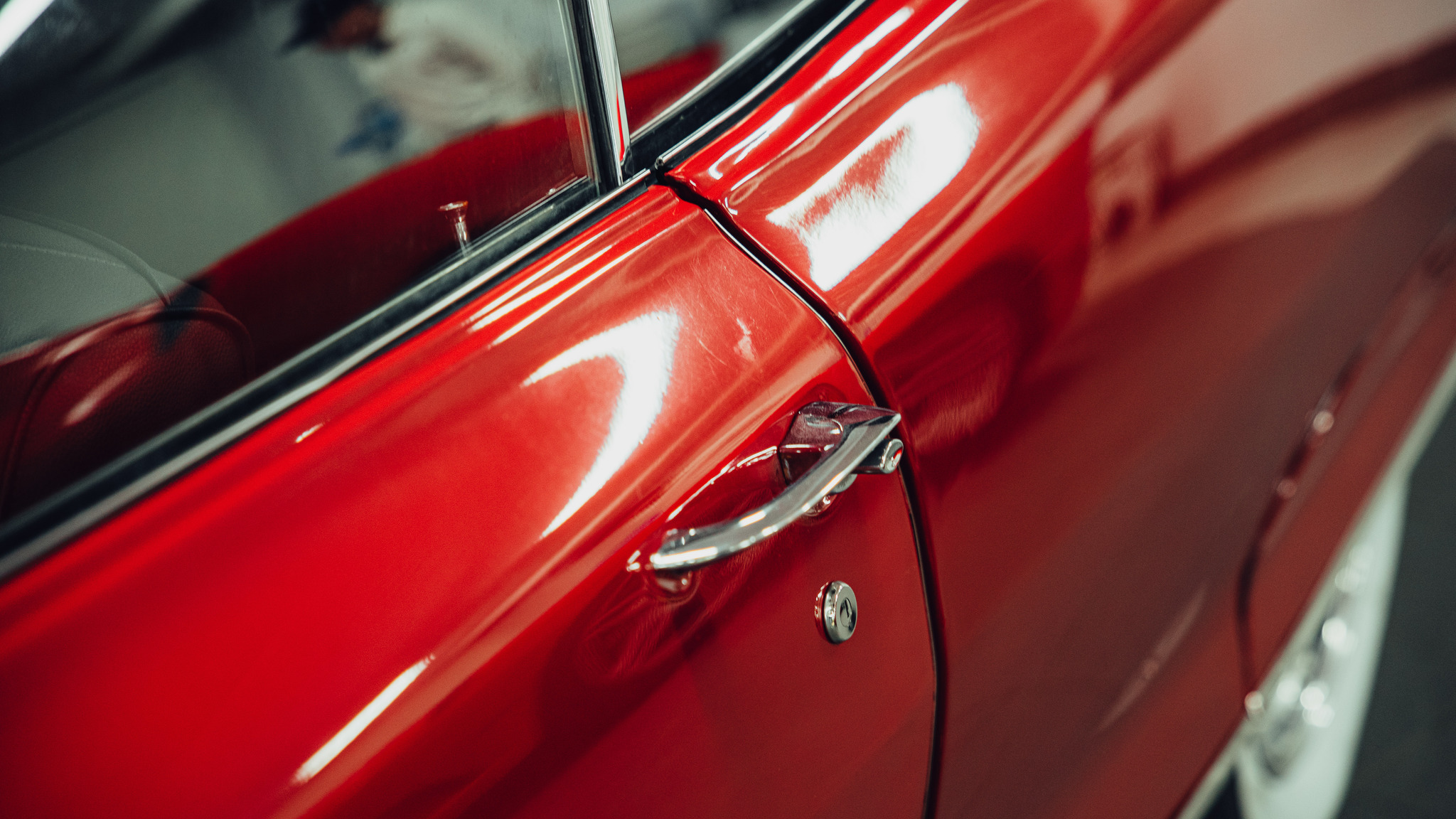 Exterior image of 1965 Pontiac Bonneville Cabriolet 6.4 V8