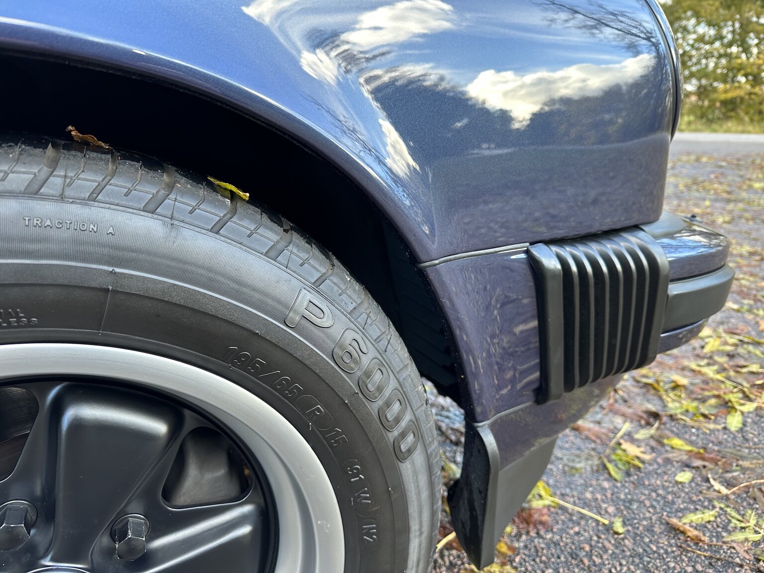 Aussenfoto 1986 Porsche 911 Carrera 3.2