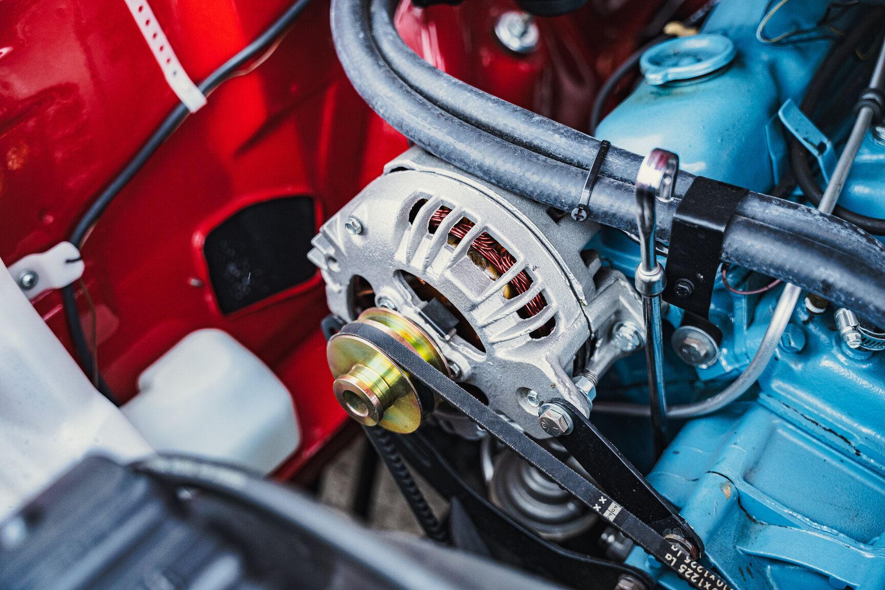 Image of 1972 Plymouth Cuda 340 mechanics