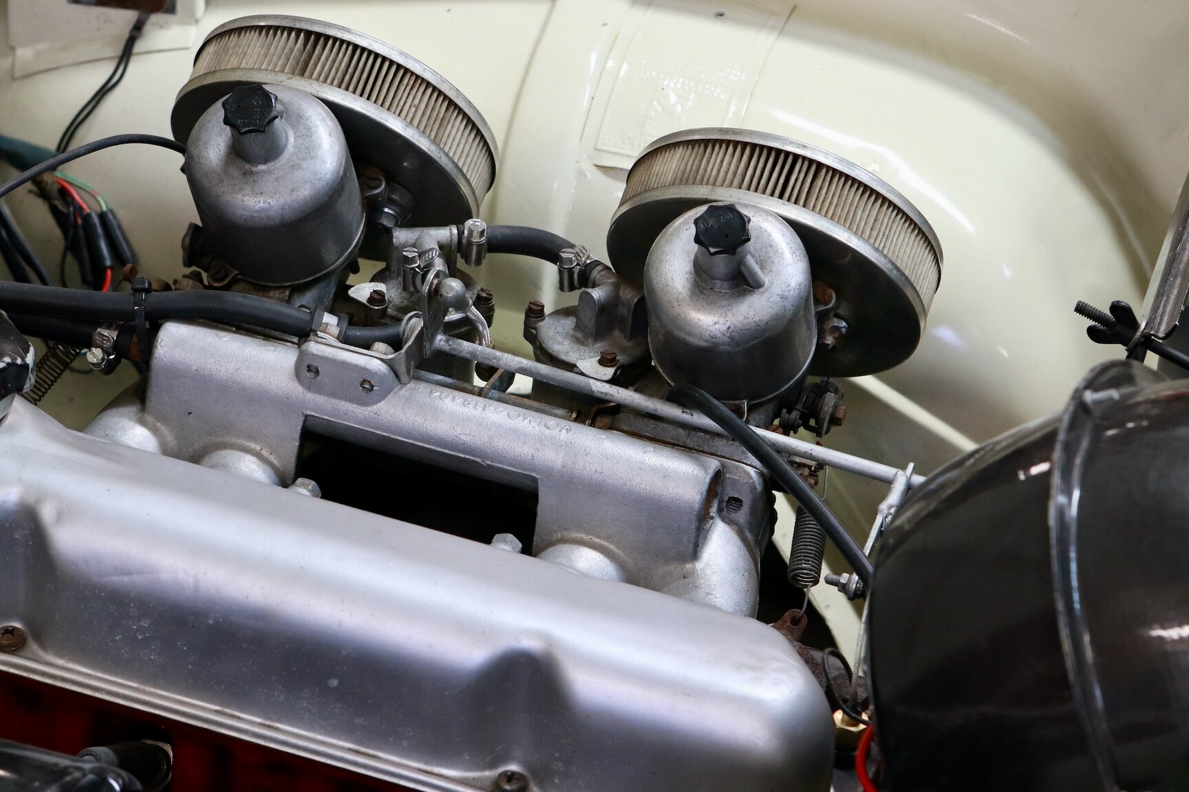 Image of 1964 Volvo P 1800S mechanics