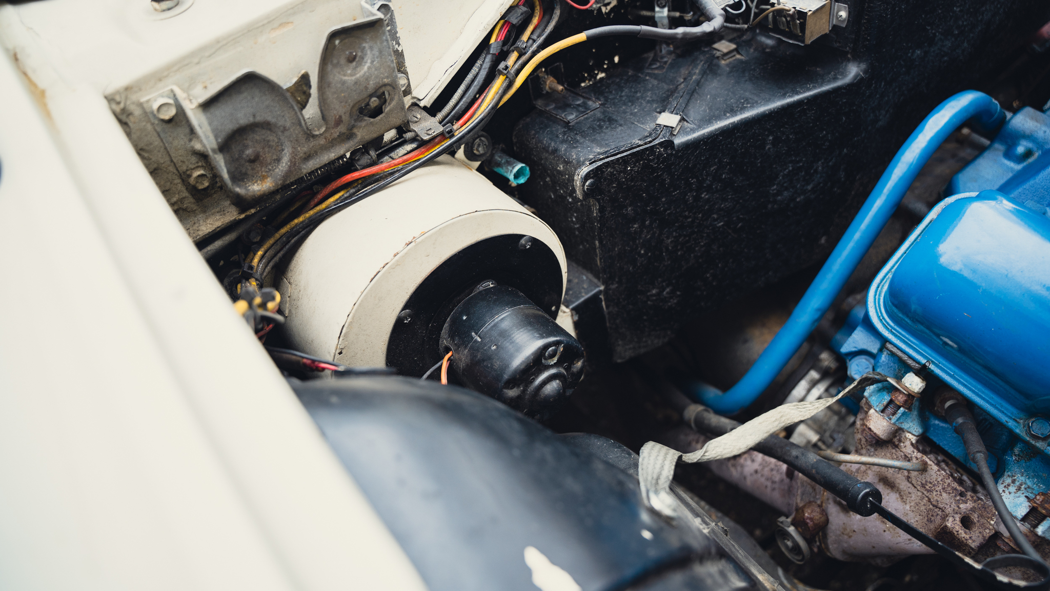 Image of 1959 Ford Thunderbird hardtop mechanics (34)