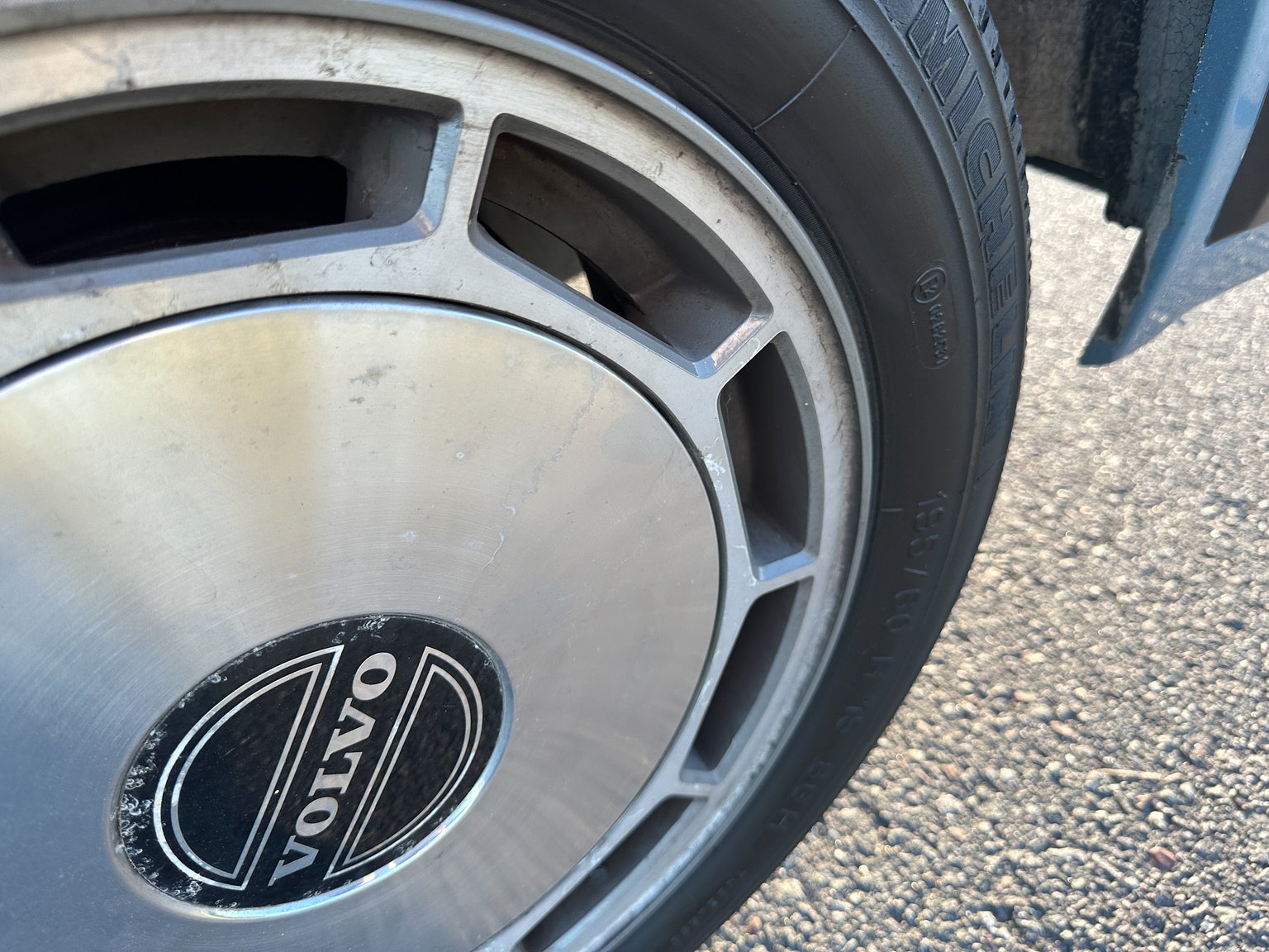 Exterior image of 1985 Volvo 760 GLE 2.8 V6 Automatisk