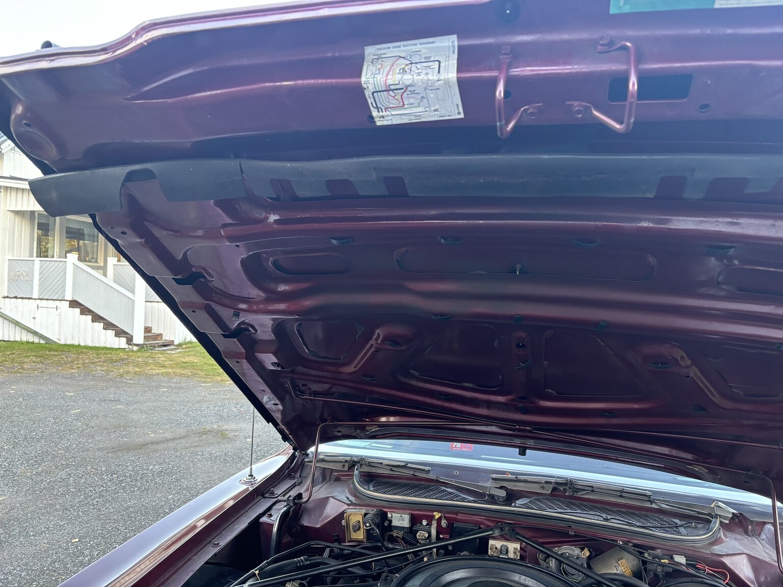 Image of 1976 Chrysler Cordoba mechanics