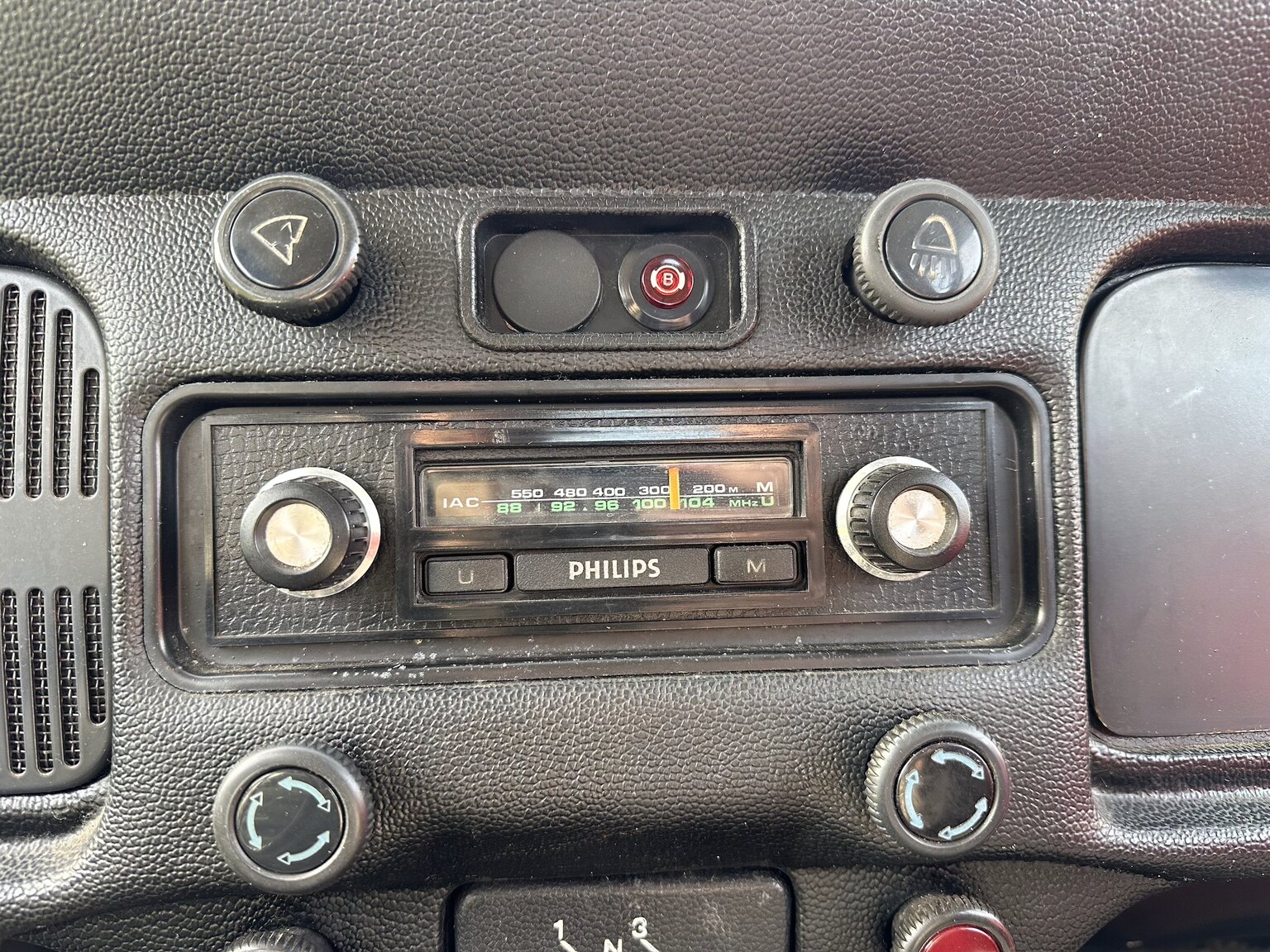 Interior image of 1971 Volkswagen Beetle 1302 S