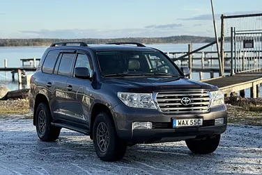 #<Image:0x00007fa04c9fbf48>