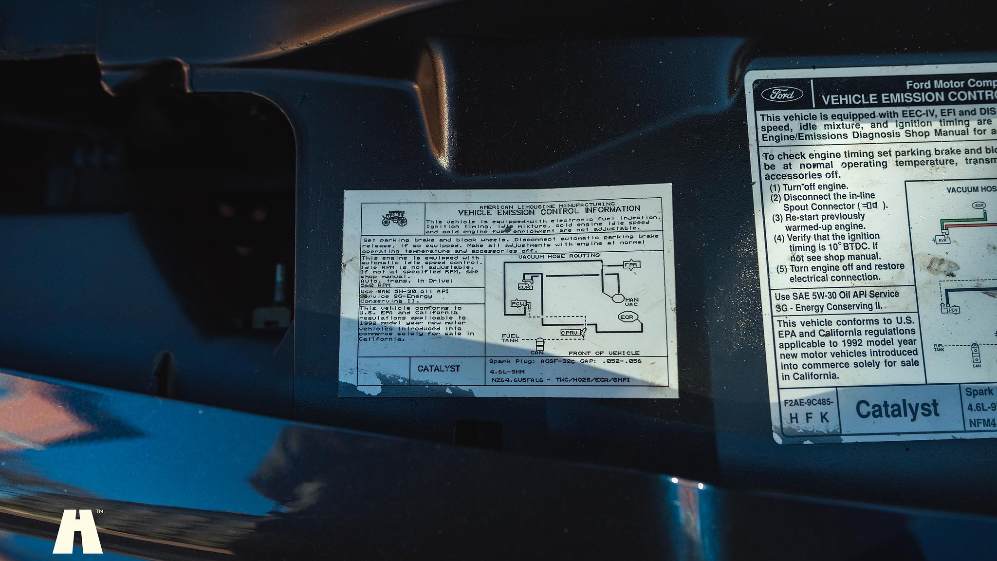 Image of 1992 Lincoln Town Car Limousine  mechanics