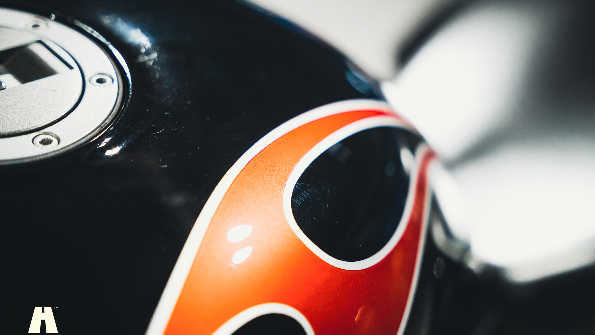 Exterior image of 2001 Triumph Speed Triple (37)