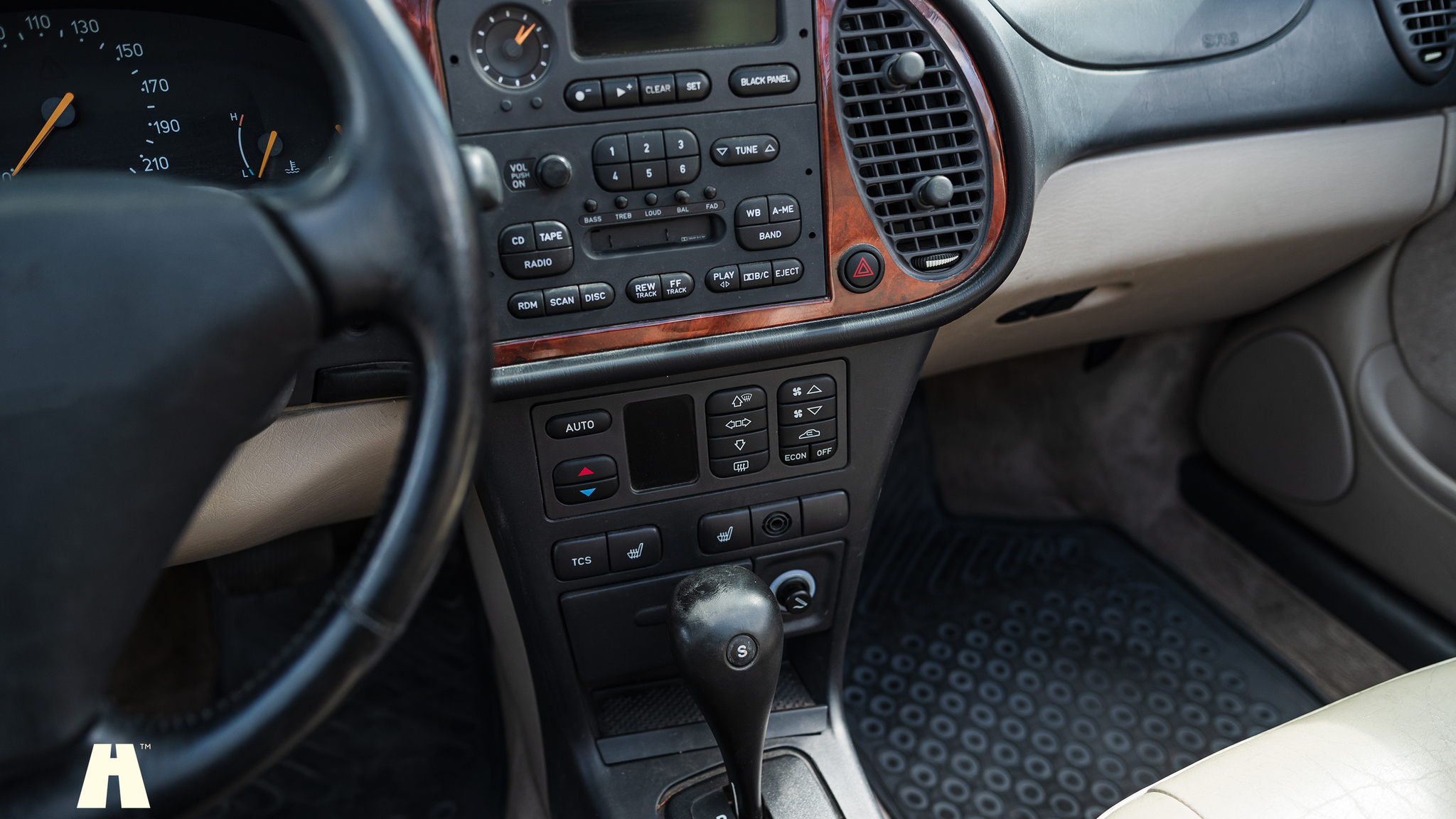 Innenraumfoto von 1995 SAAB 900 SE V6 Automat
