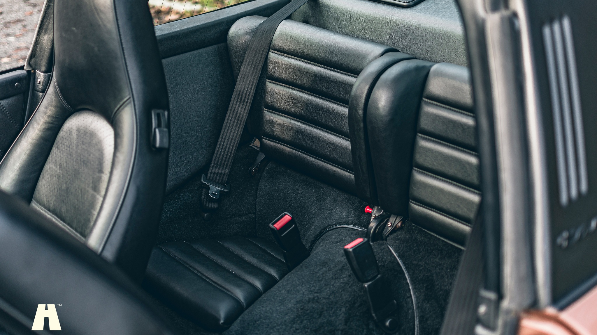 Innenraumfoto von 1989 Porsche 911 Carrera 3.2 Targa (24)