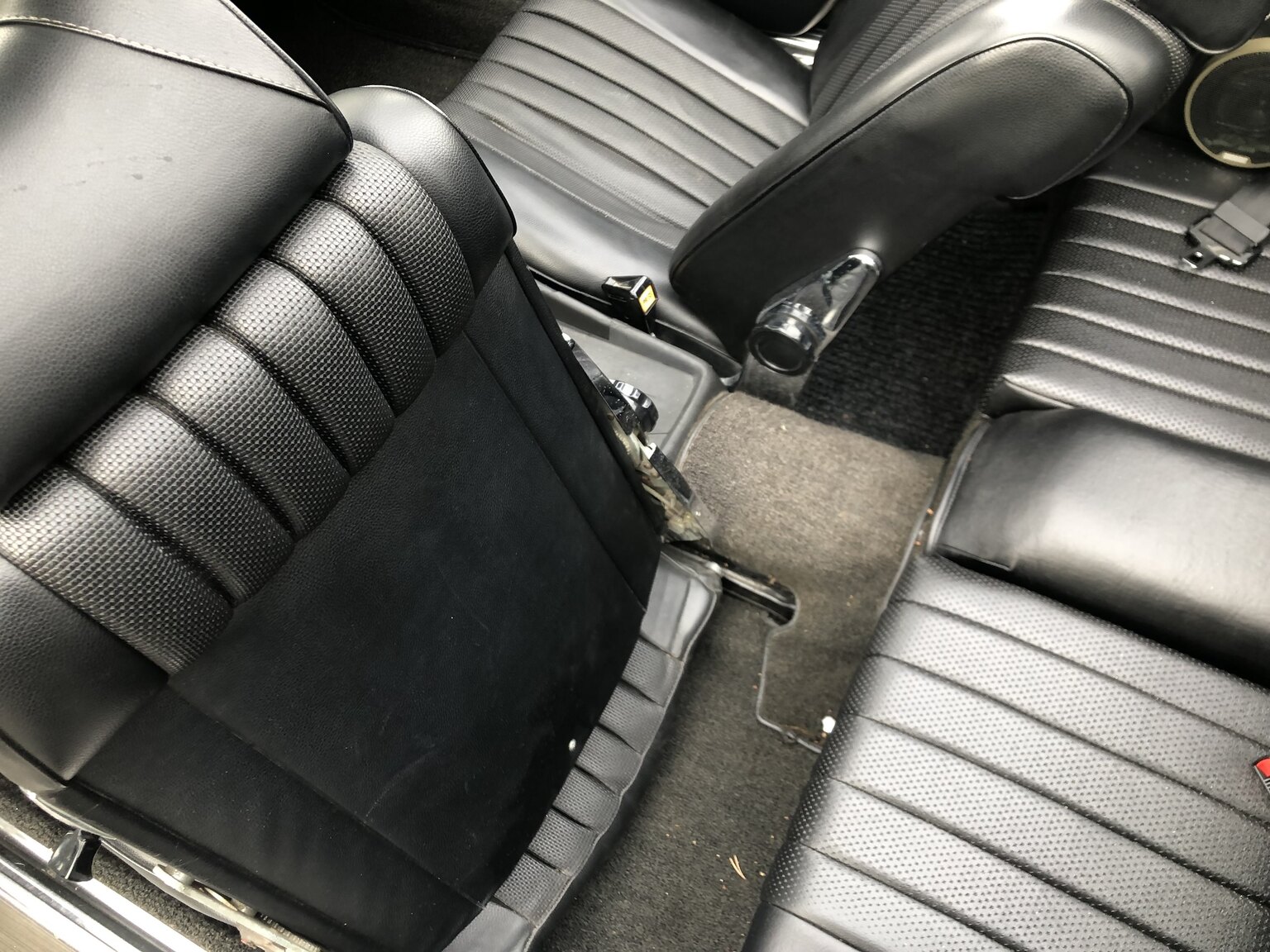 Interiörbild 1972 Mercedes-Benz 350 SL