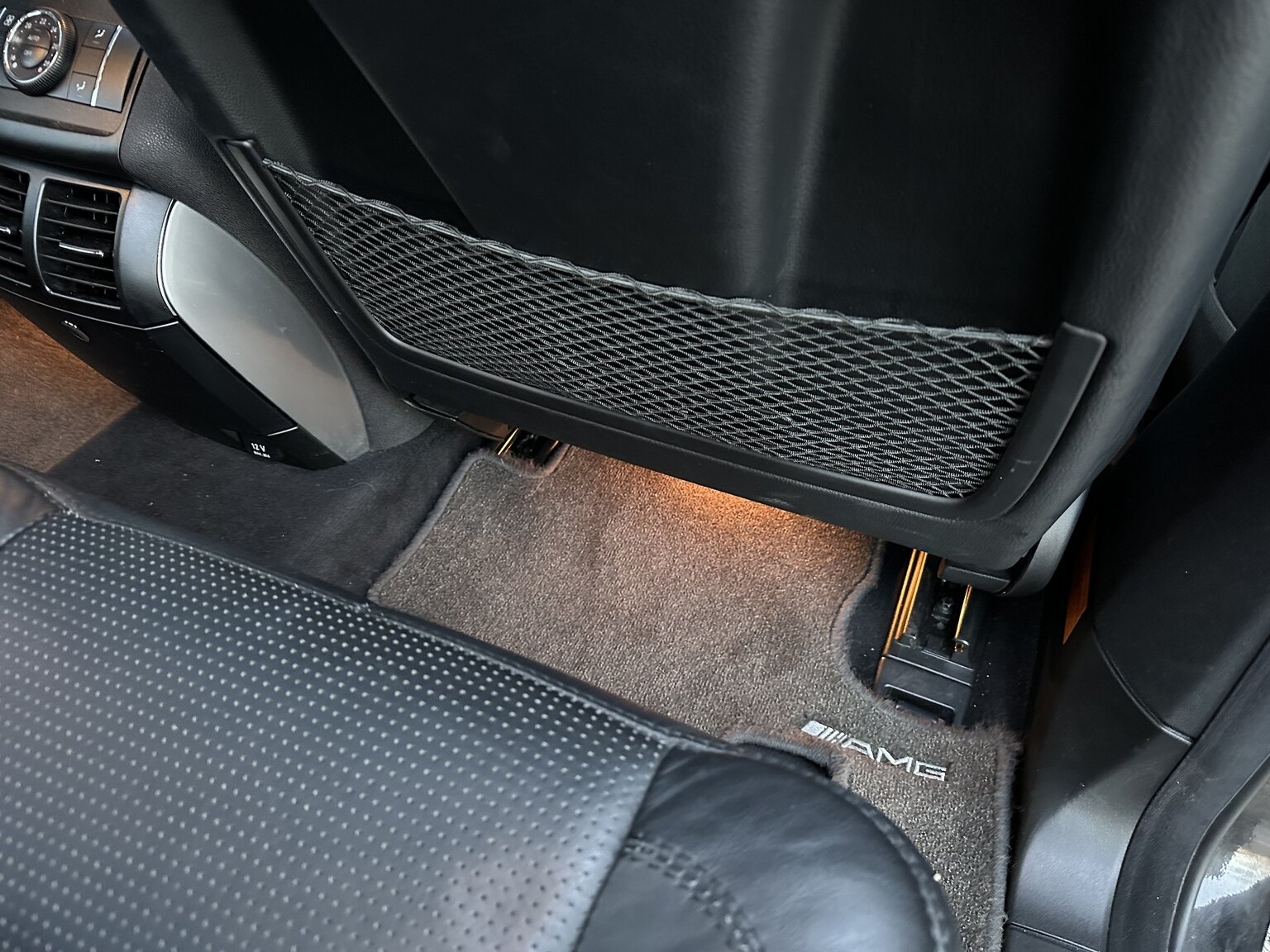 Interiörbild 2007 Mercedes-Benz R63 AMG