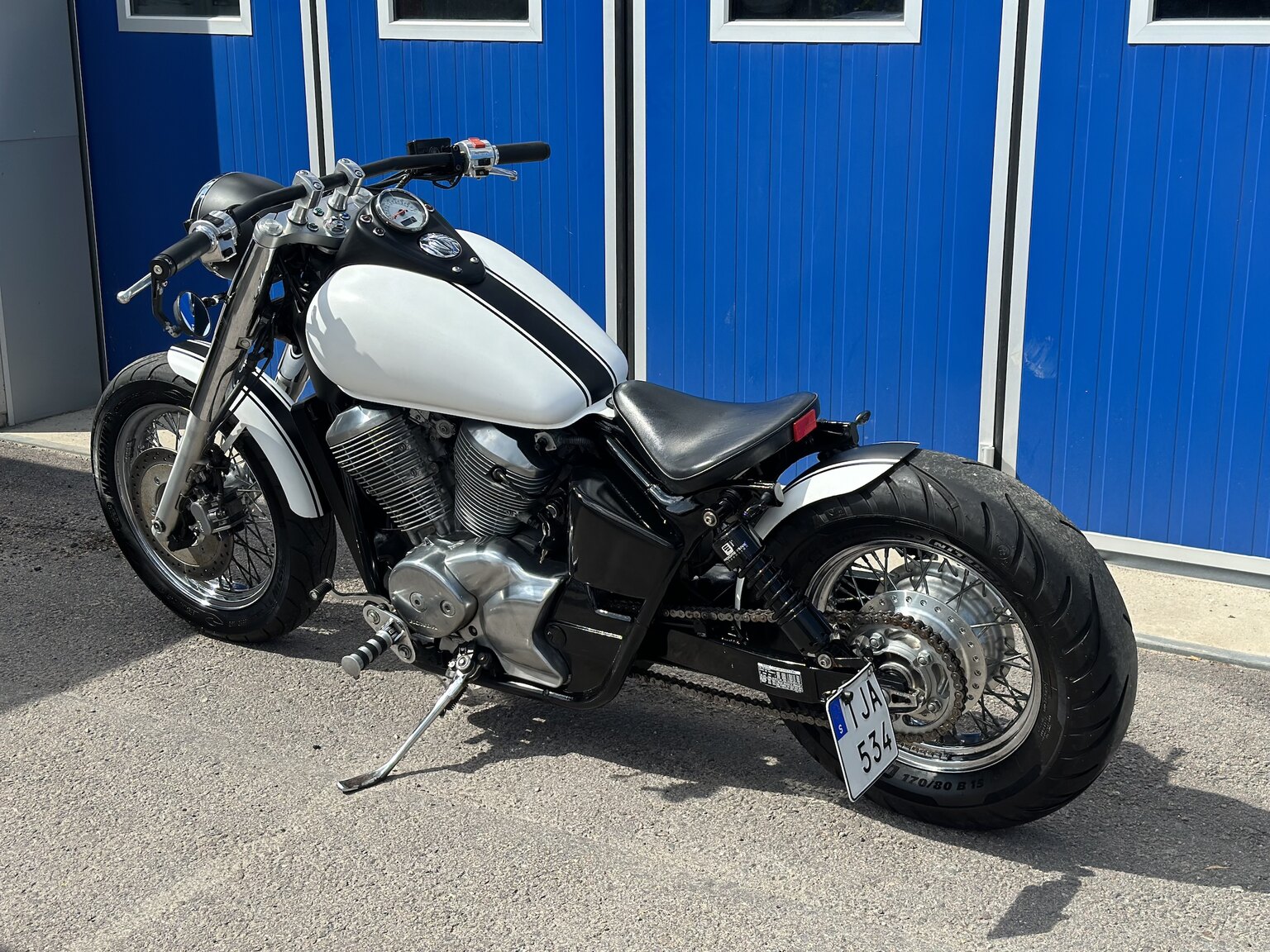 Exterior image of 2002 Honda Powersports VT750C Shadow
