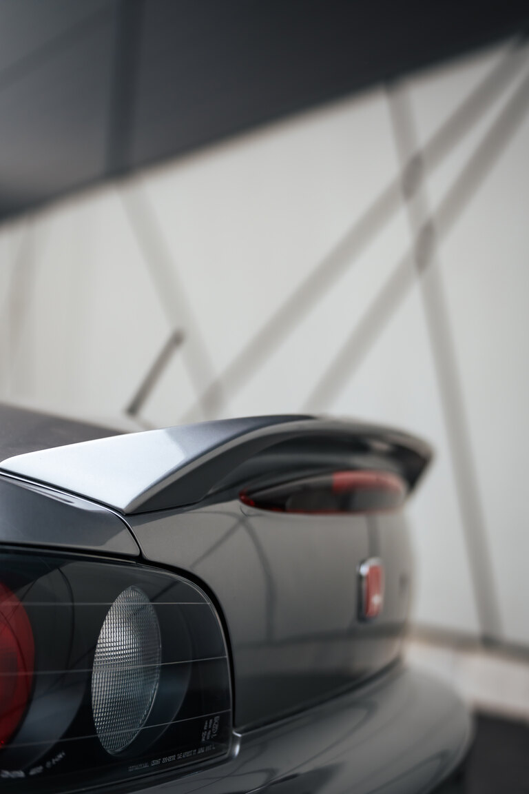 Exterior image of 2000 Honda S2000 AP1