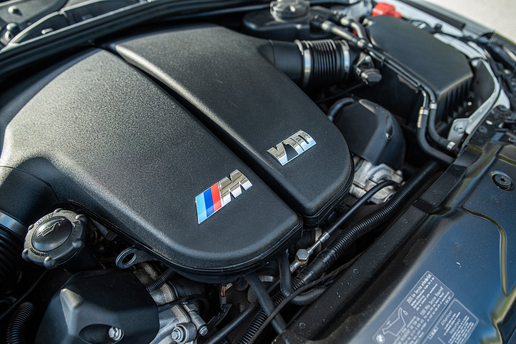 Image of 2006 BMW E60 M5 mechanics